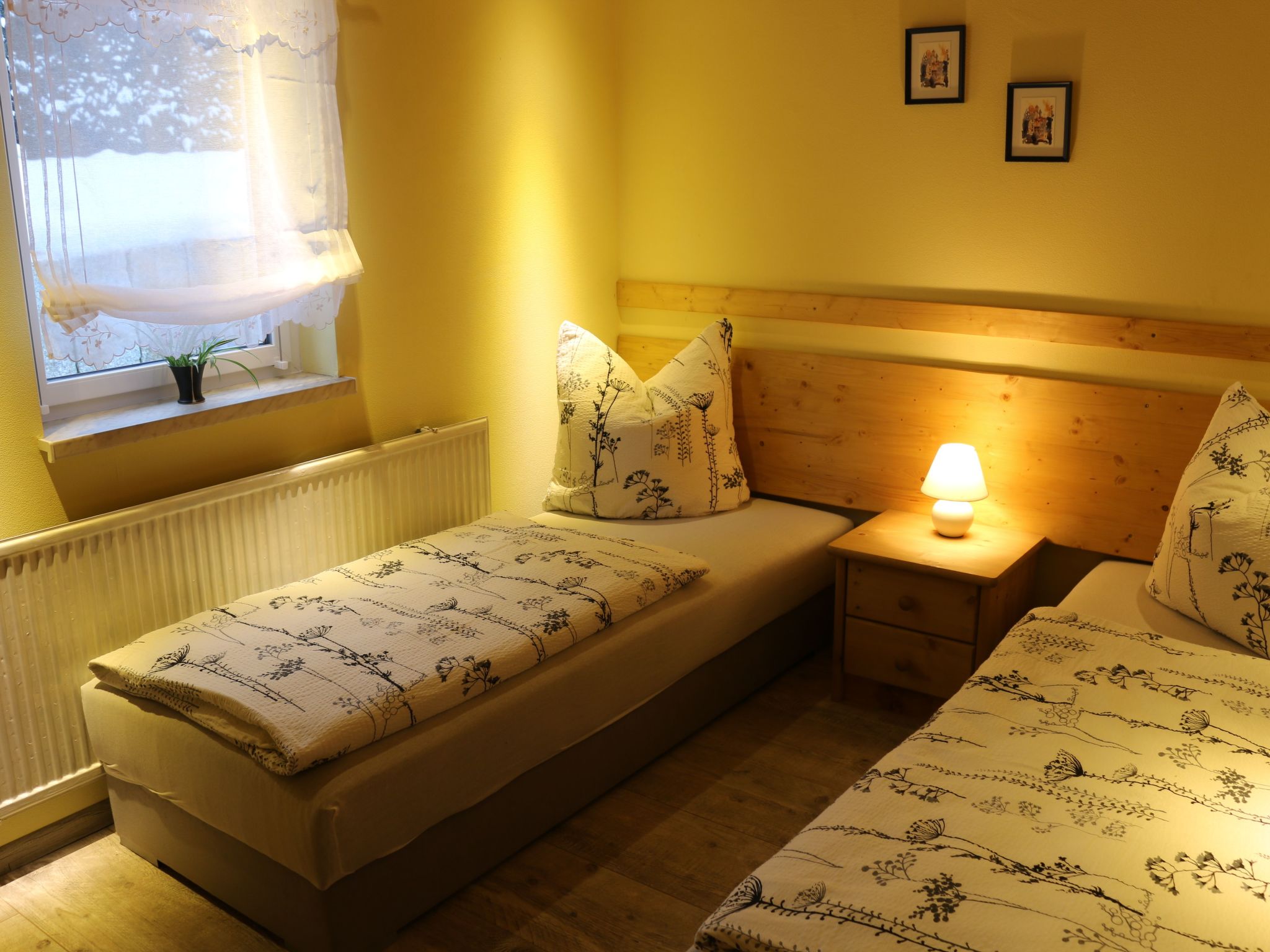 Appartement mit Garten, Grill und Terrasse-Binnen