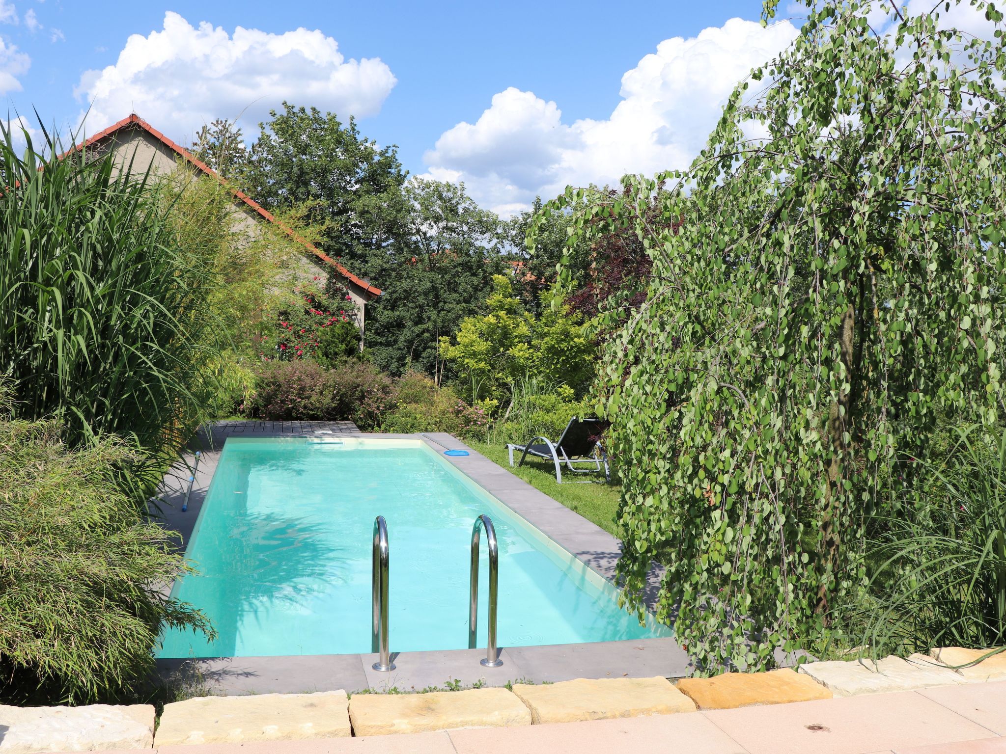 Wohnung mit Terrasse im sanierten Fachwerkhof-Image-tags.info