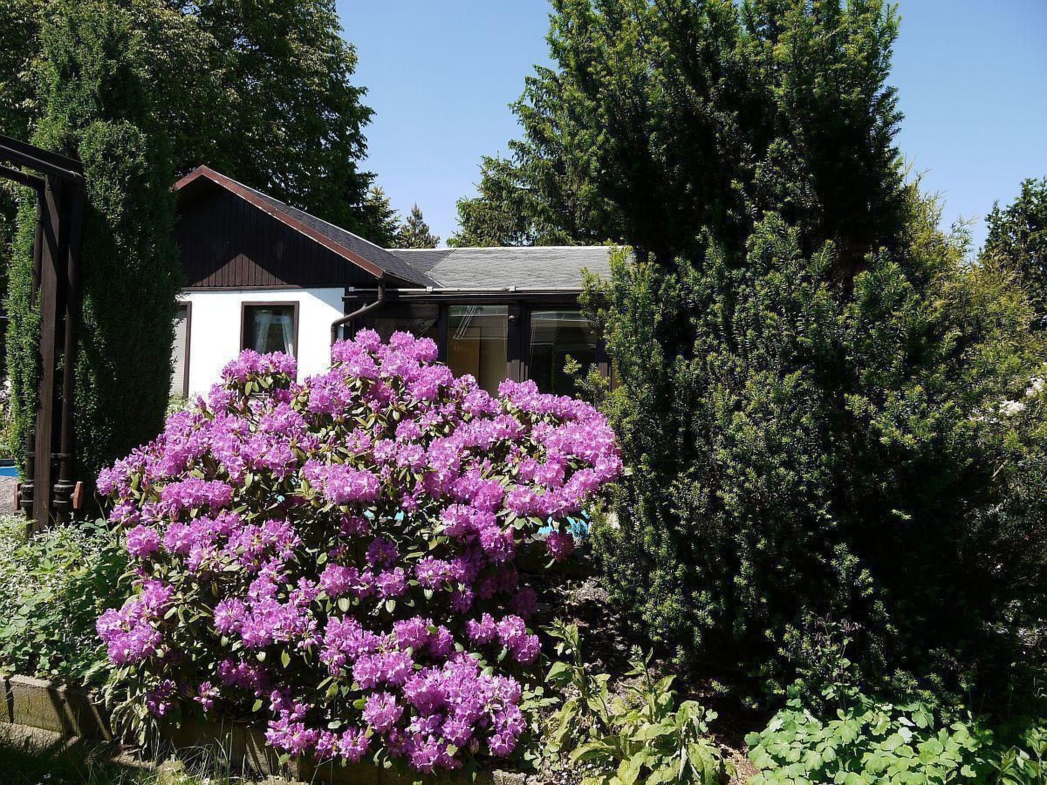 In Maxen mit Privatem Pool-Drinnen