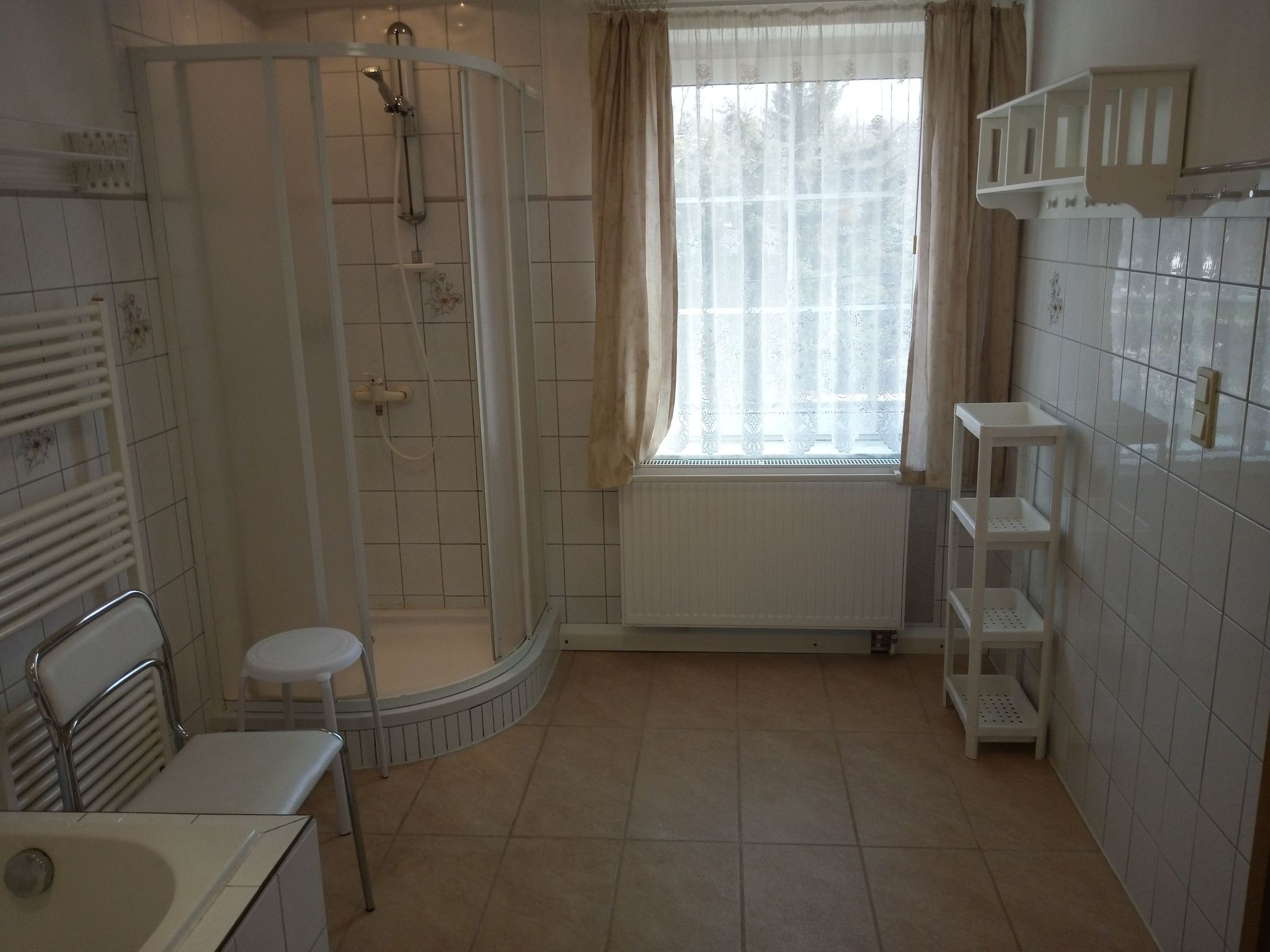 Wohnung in Hänichen mit Garten-Drinnen