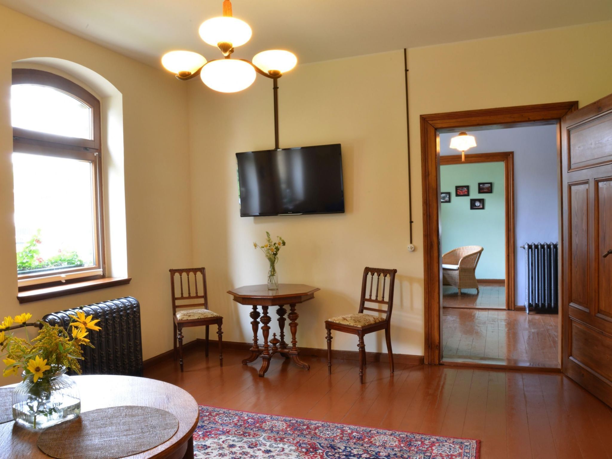 Luxuriöse Wohnung im denkmalgeschützten Bahnhof