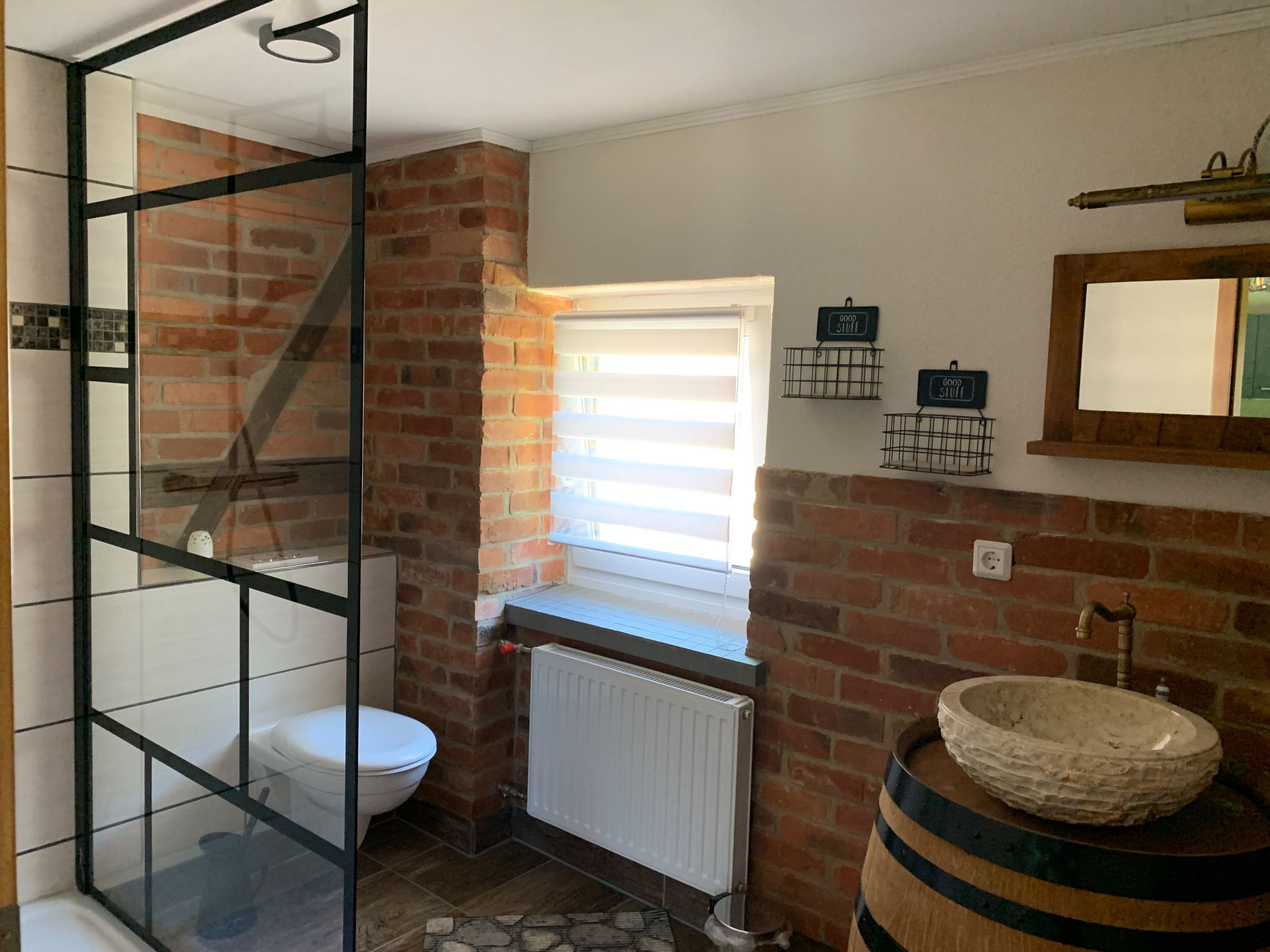 Waldferienhaus Dunja mit Sauna, Whirlpool, direkt am Waldrand, Kletterfelsen-Image-tags.info