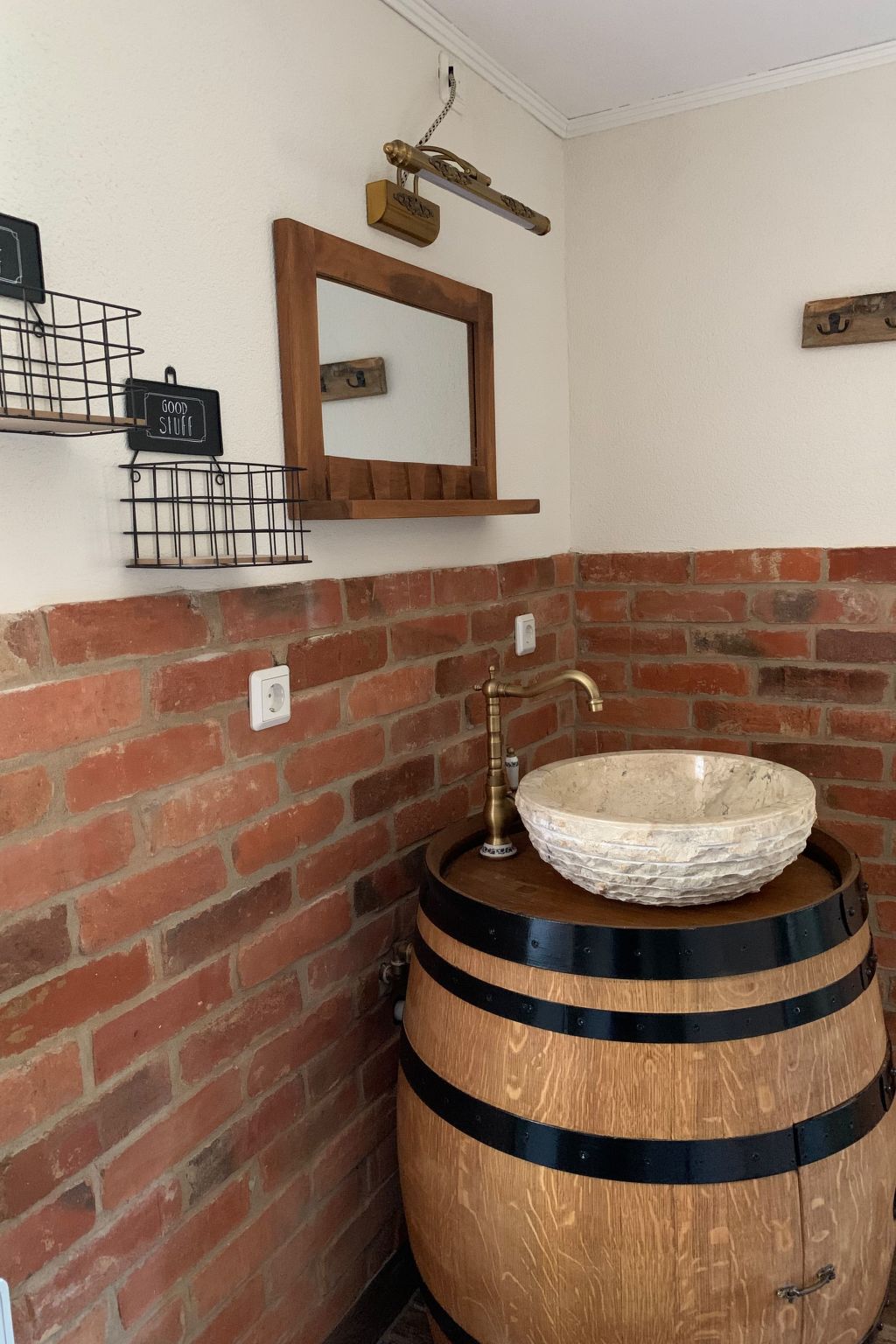 Waldferienhaus Dunja mit Sauna, Whirlpool, direkt am Waldrand, Kletterfelsen-Image-tags.info