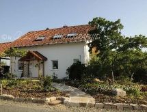 Appartement mit Terrasse