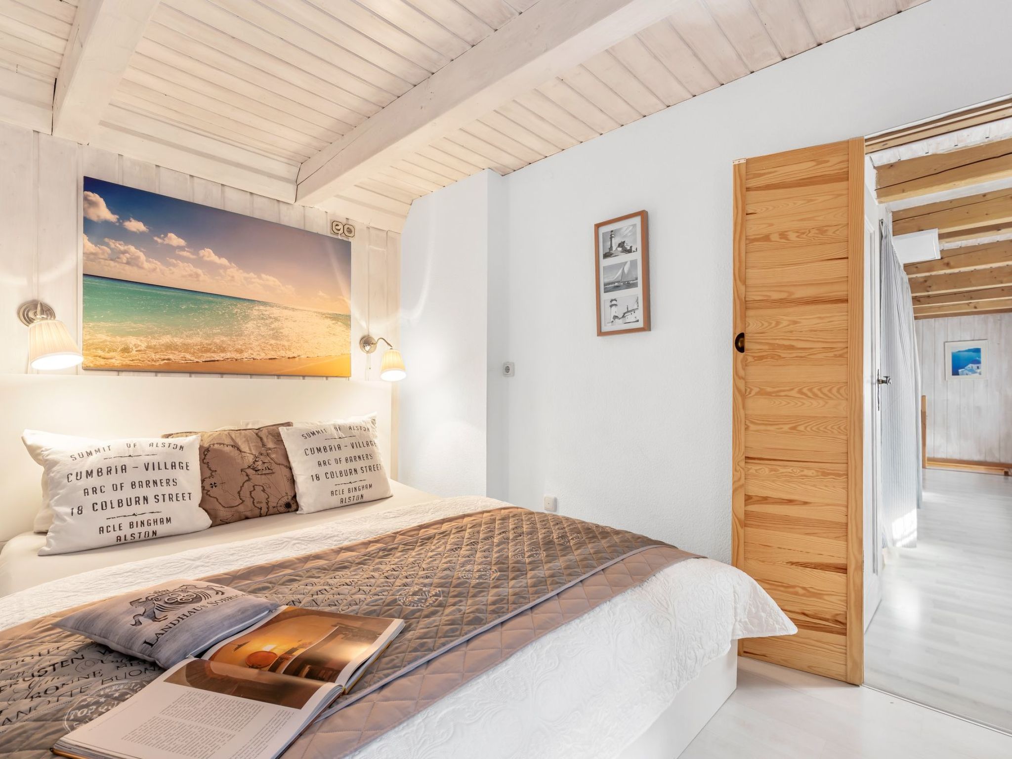 Villa mit Garten, Grill und Terrasse-Drinnen