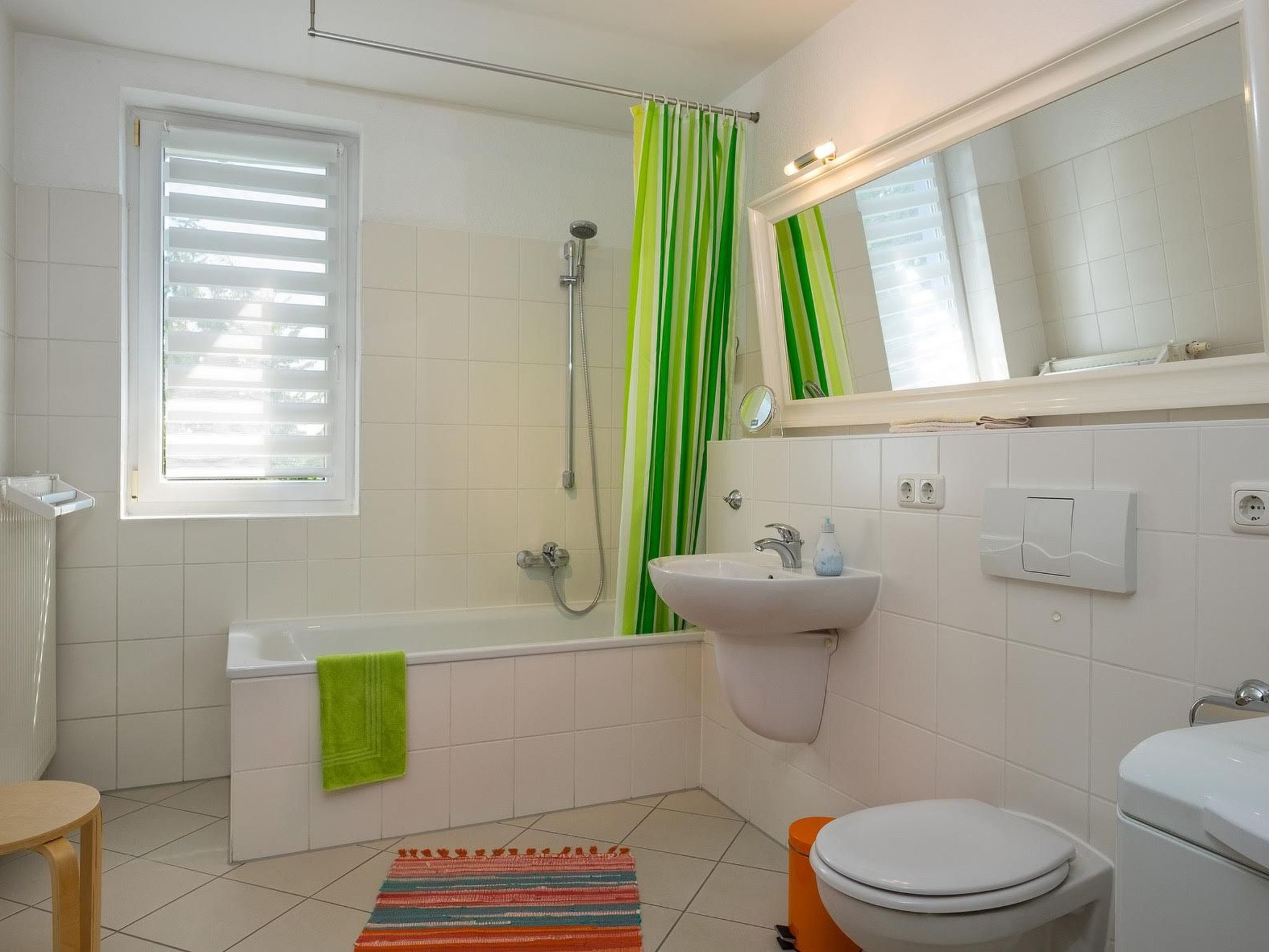 In Mockritz mit Garten-Binnen