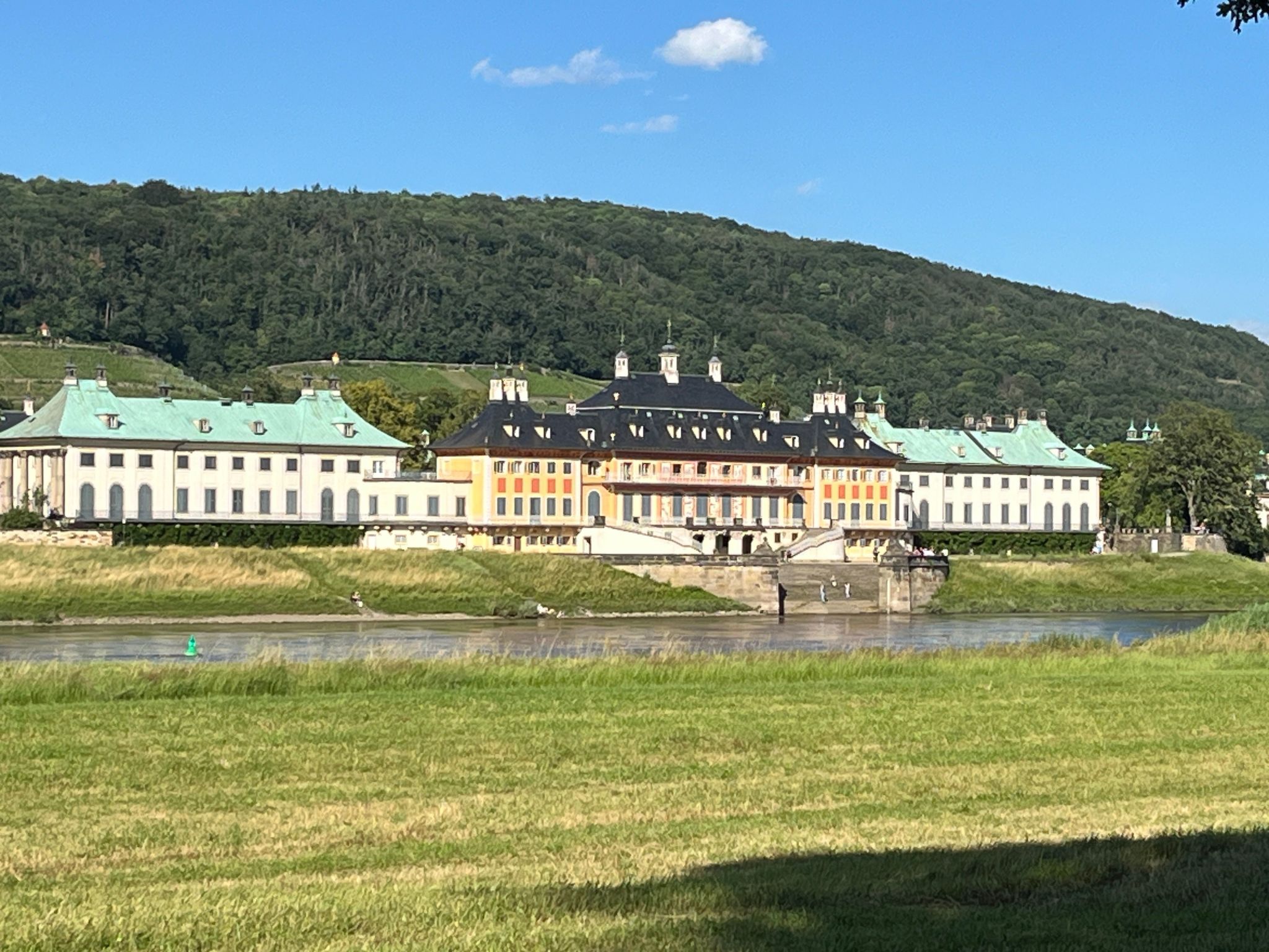 Moderne Ferienwohnung in Pillnitz-Drinnen