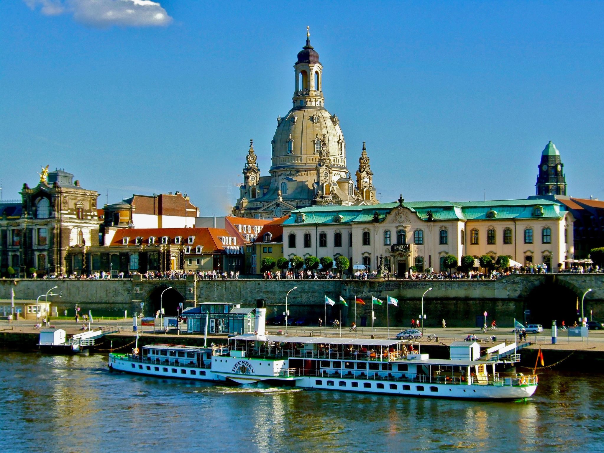 5-Sterne (Deutscher Tourismusverband) - Erholung wie ein König --Image-tags.info