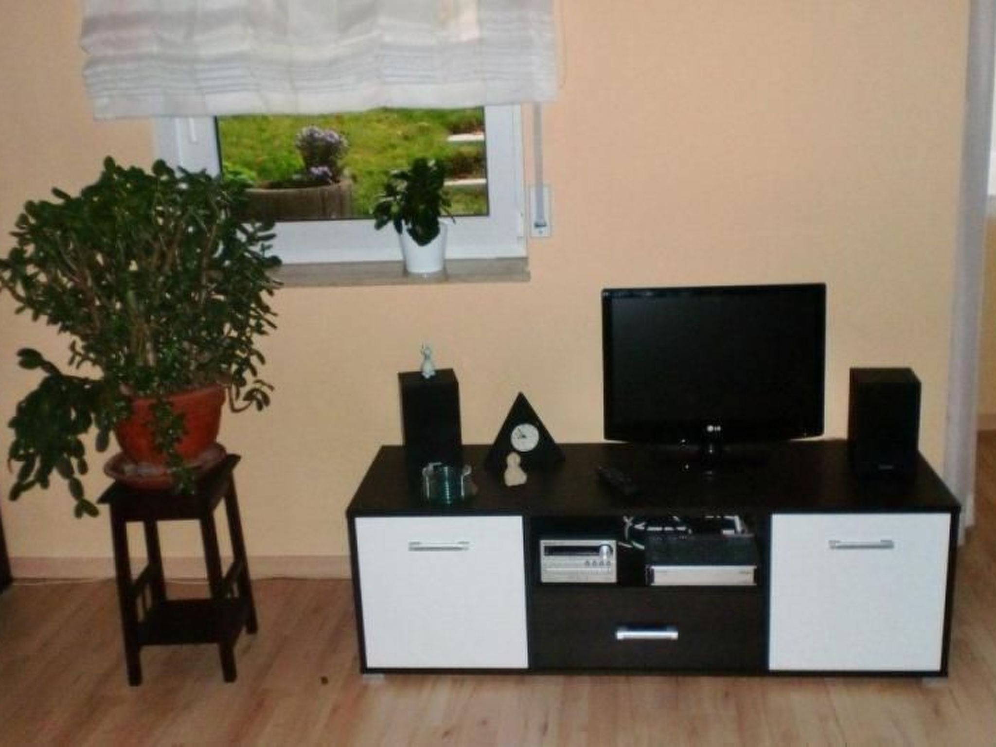 Mit Terrasse in ruhiger Lage-Drinnen