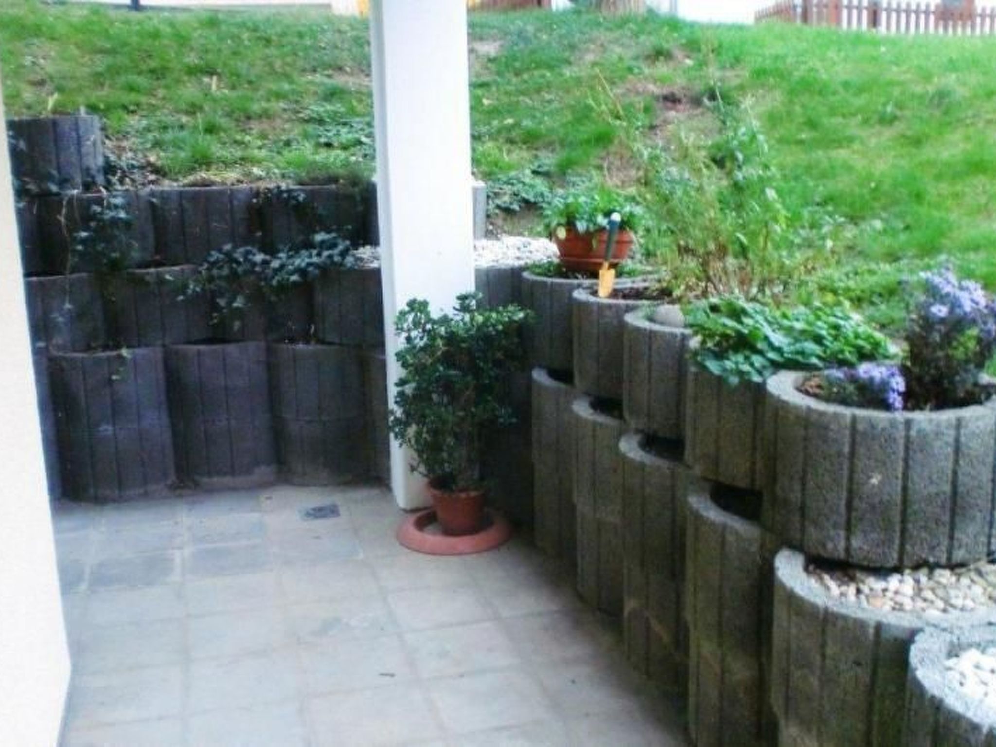 Mit Terrasse in ruhiger Lage-Drinnen