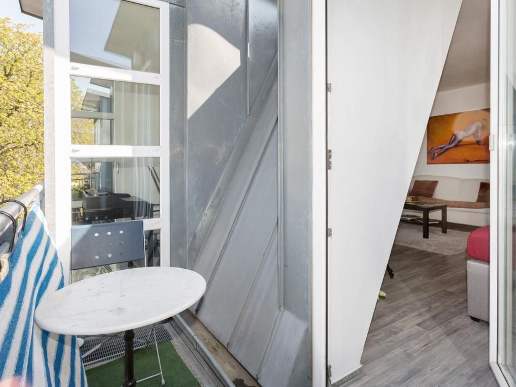 Mit eigenem Parkplatz-Image-tags.info