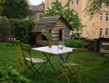 Knusse Studio Apfeltraum in Dresden: Tuin, Garage & Nabij Centrum - thumbnail 2