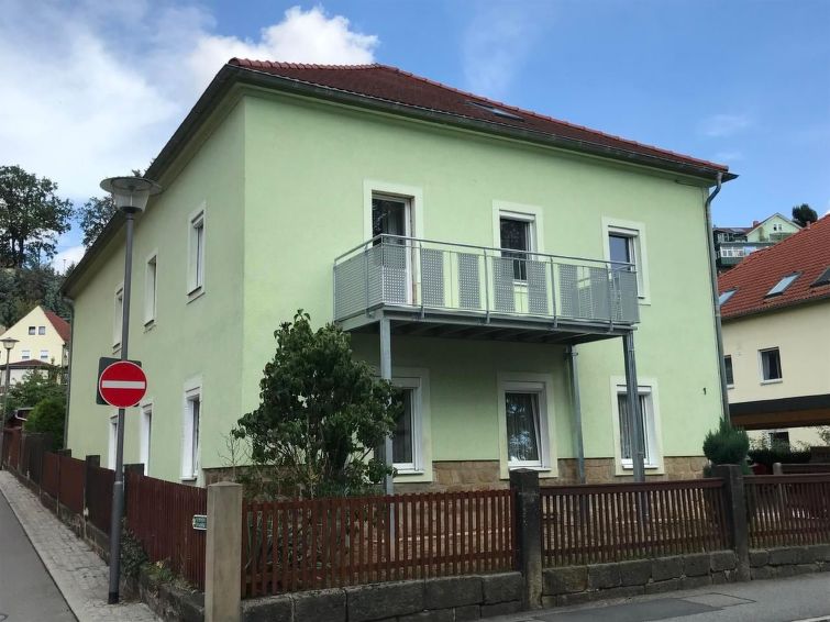 Op 1,0 km van het centrum: Ruim appartement Horn in Pirna in Pirna
