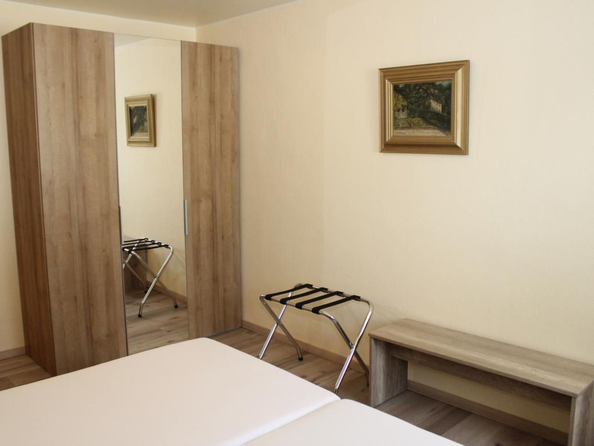 Horn-Image-tags.info