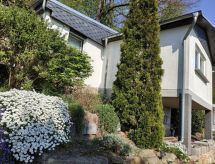 in Pirna mit Schöner Terrasse
