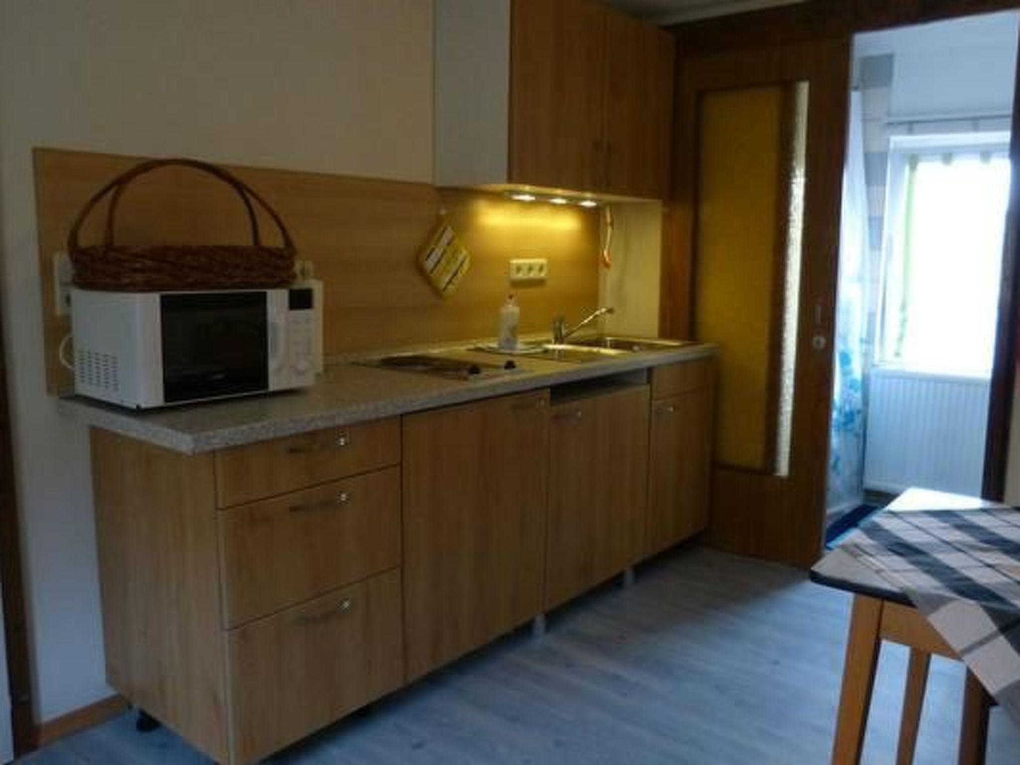 Hirsch-Image-tags.info