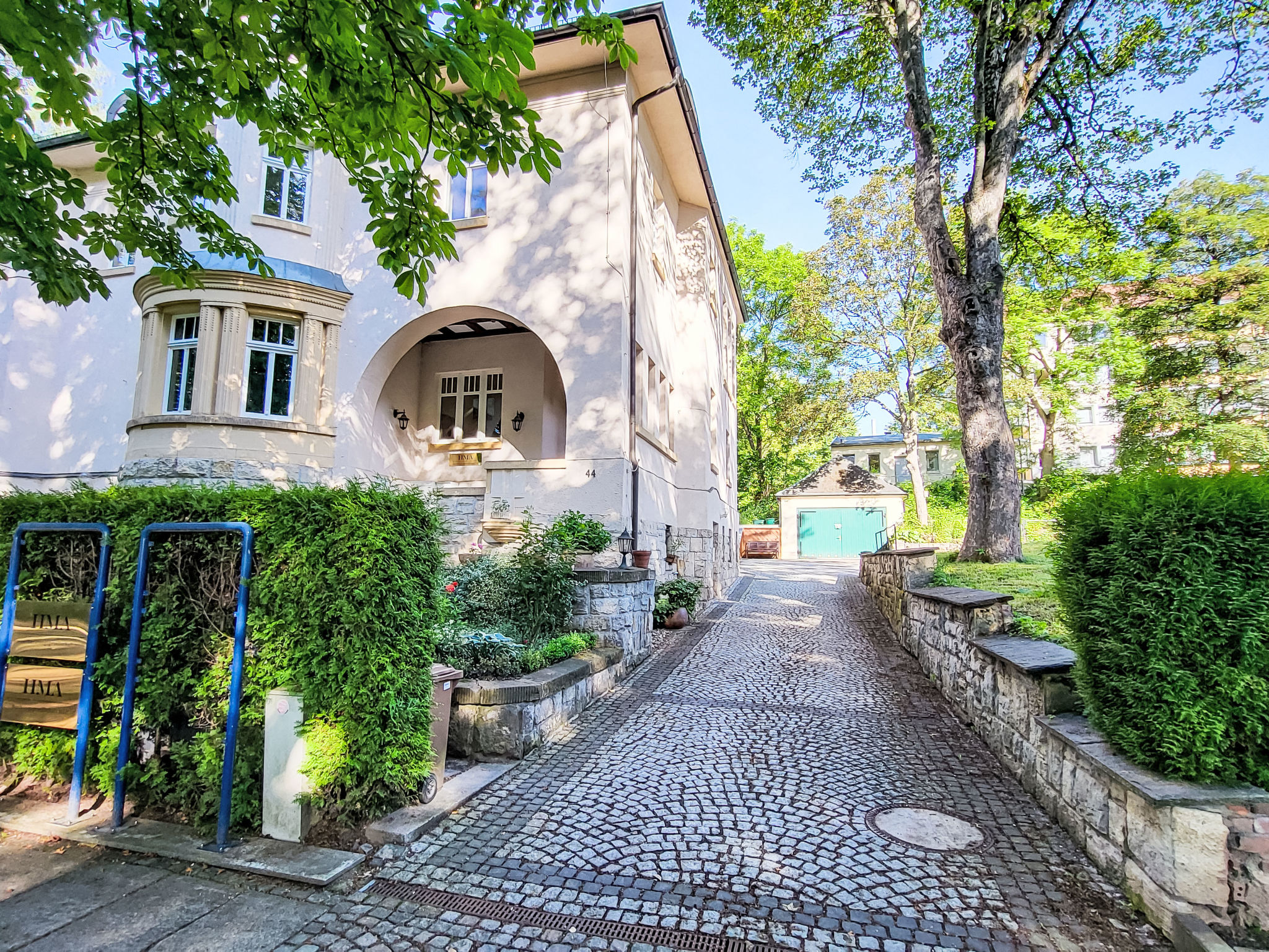 Villa Emma und Lotte - Draußen