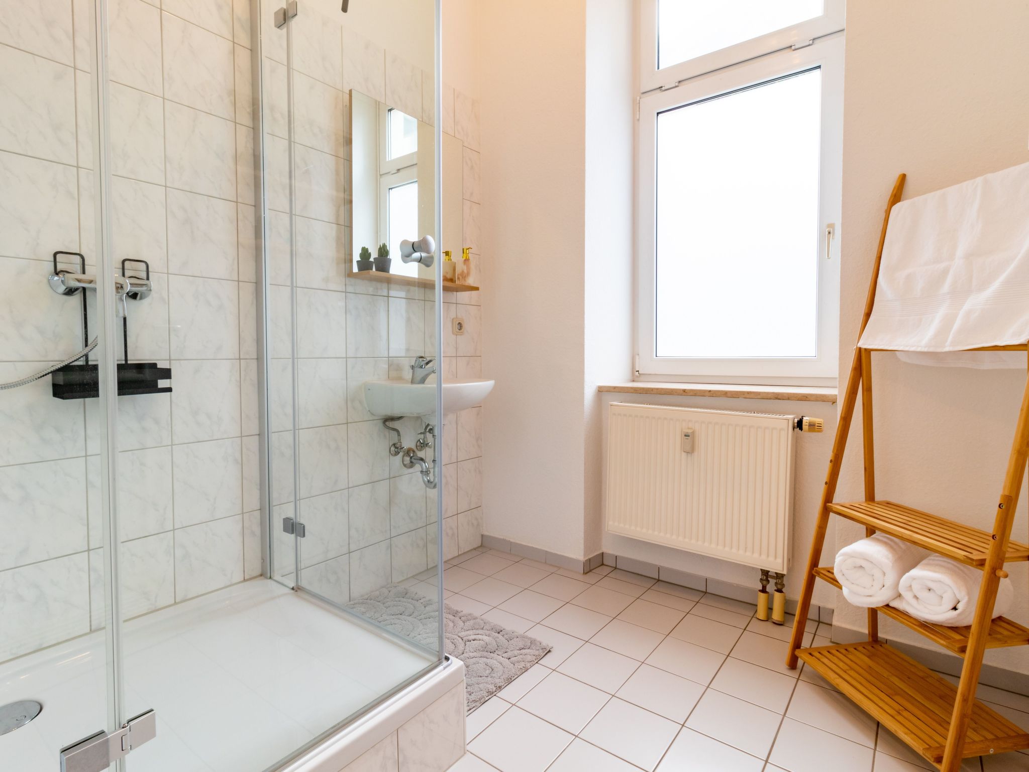 Große Wohnung in Zentrum mit Kleinem Garten