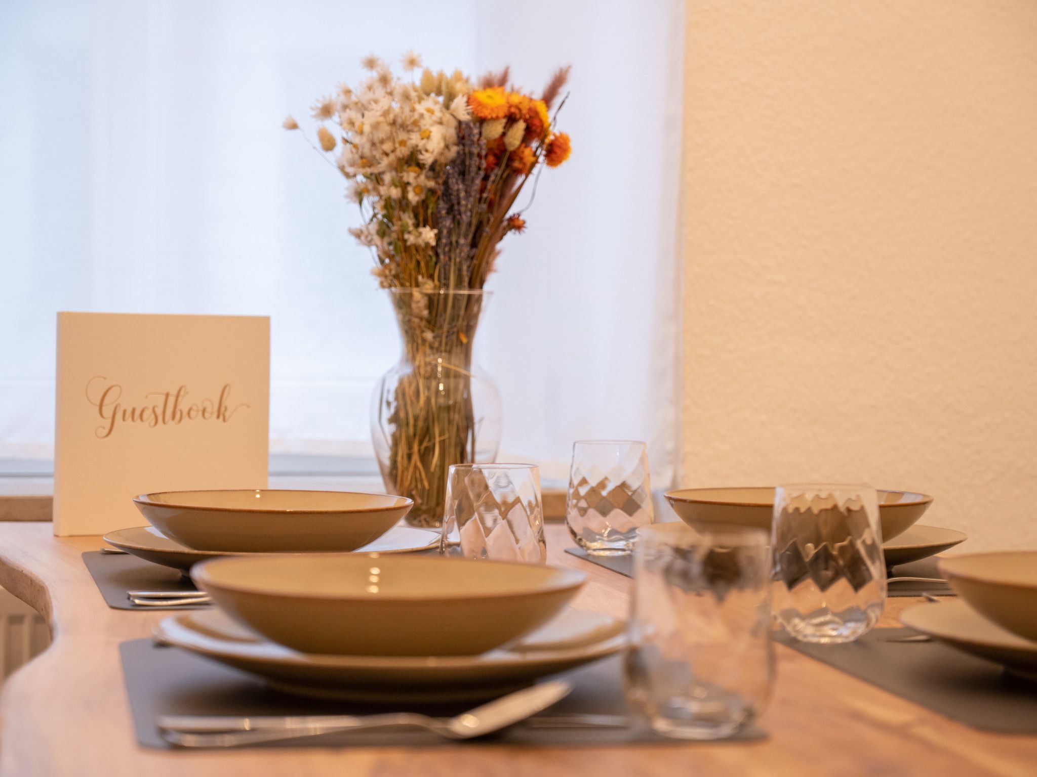 Große Wohnung in Zentrum mit Kleinem Garten-Image-tags.info