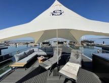 Hausboot Seestern: Luxe woonboot met airconditioning aan het Bärwaldersee - thumbnail 1