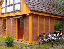 "Alina" mit Garten zum entspannen