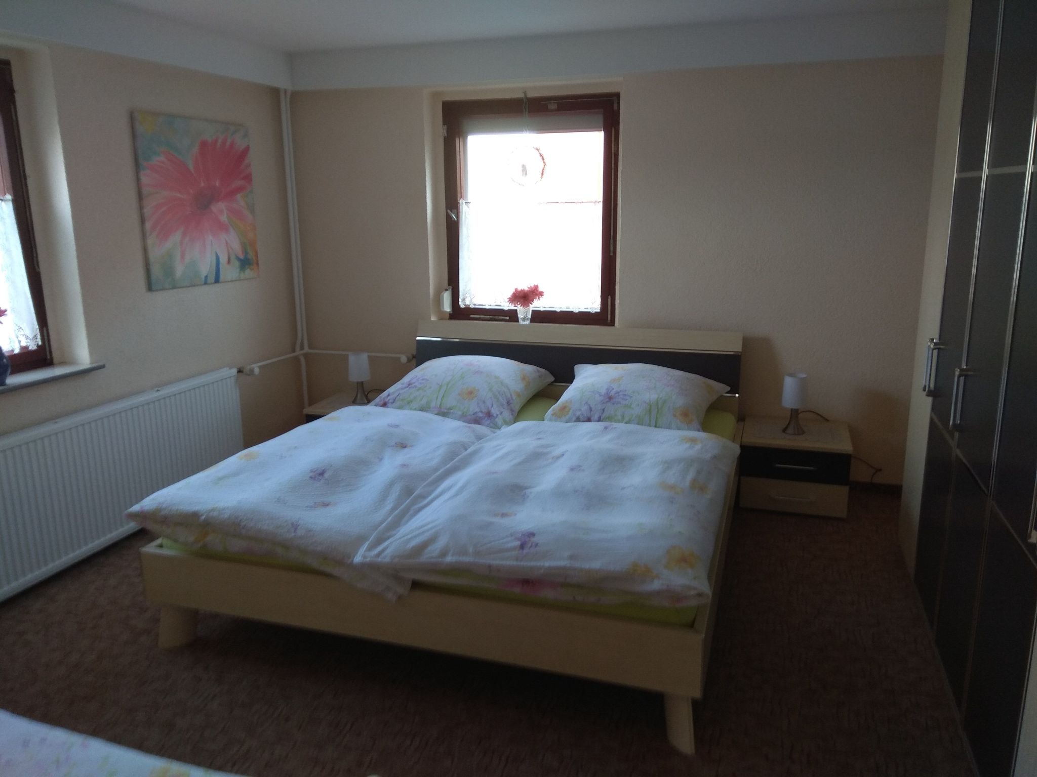 Mit eigenem Parkplatz-Inside