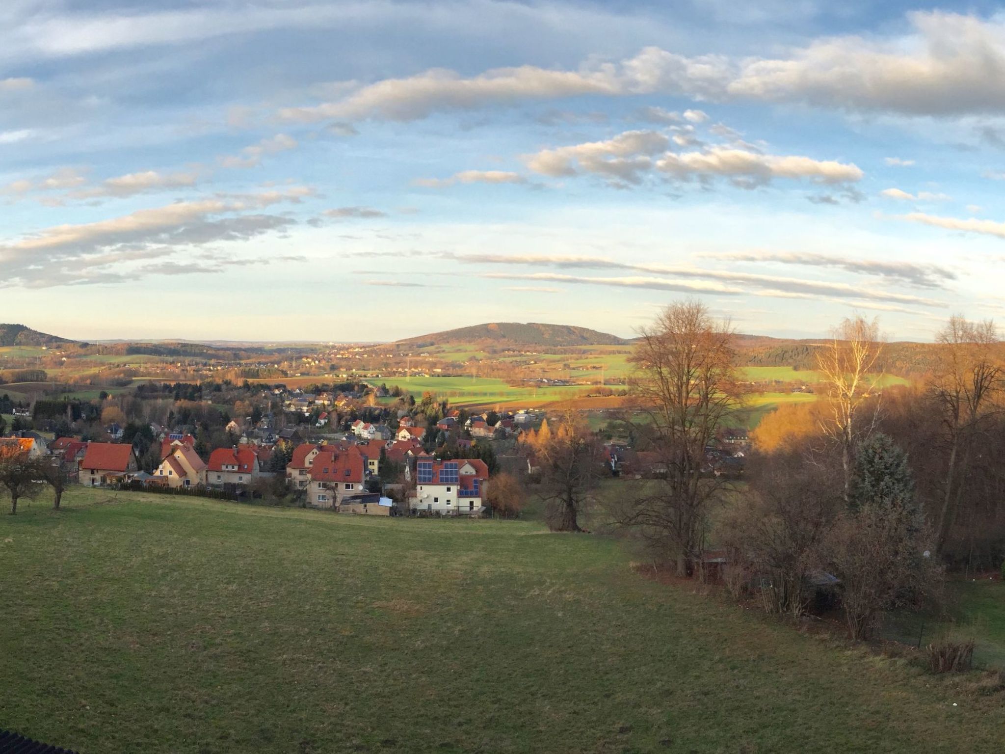 Helle und moderne Ferienwohnung mit Terrasse-Binnen