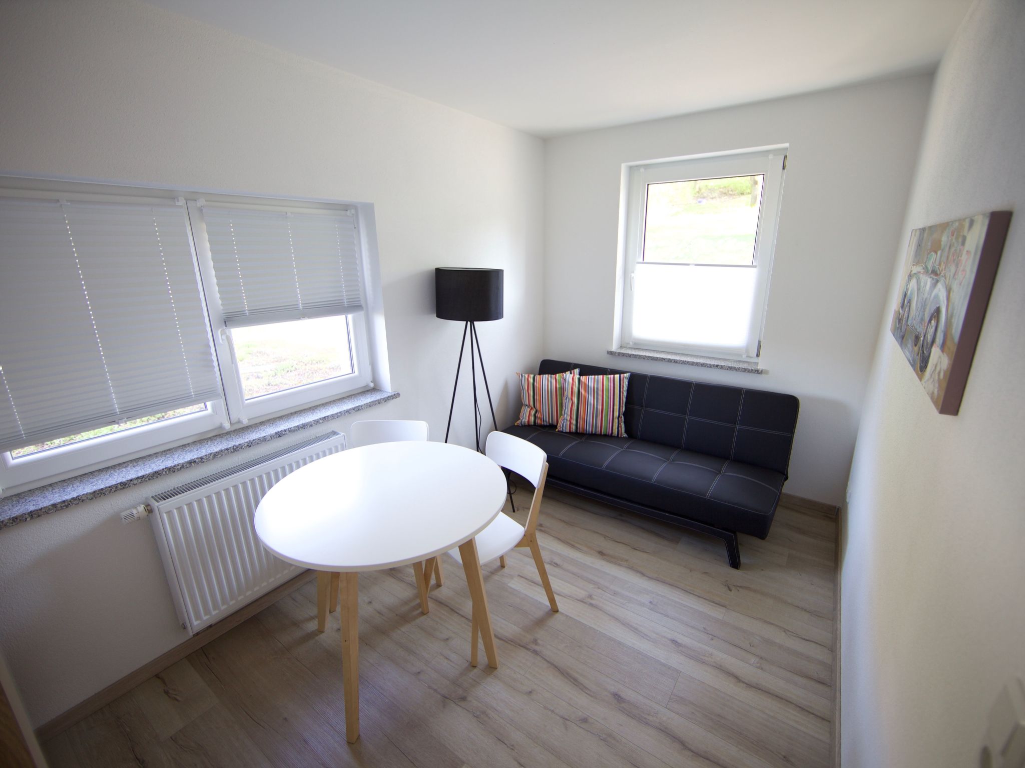 Helle und moderne Ferienwohnung mit Terrasse-Binnen