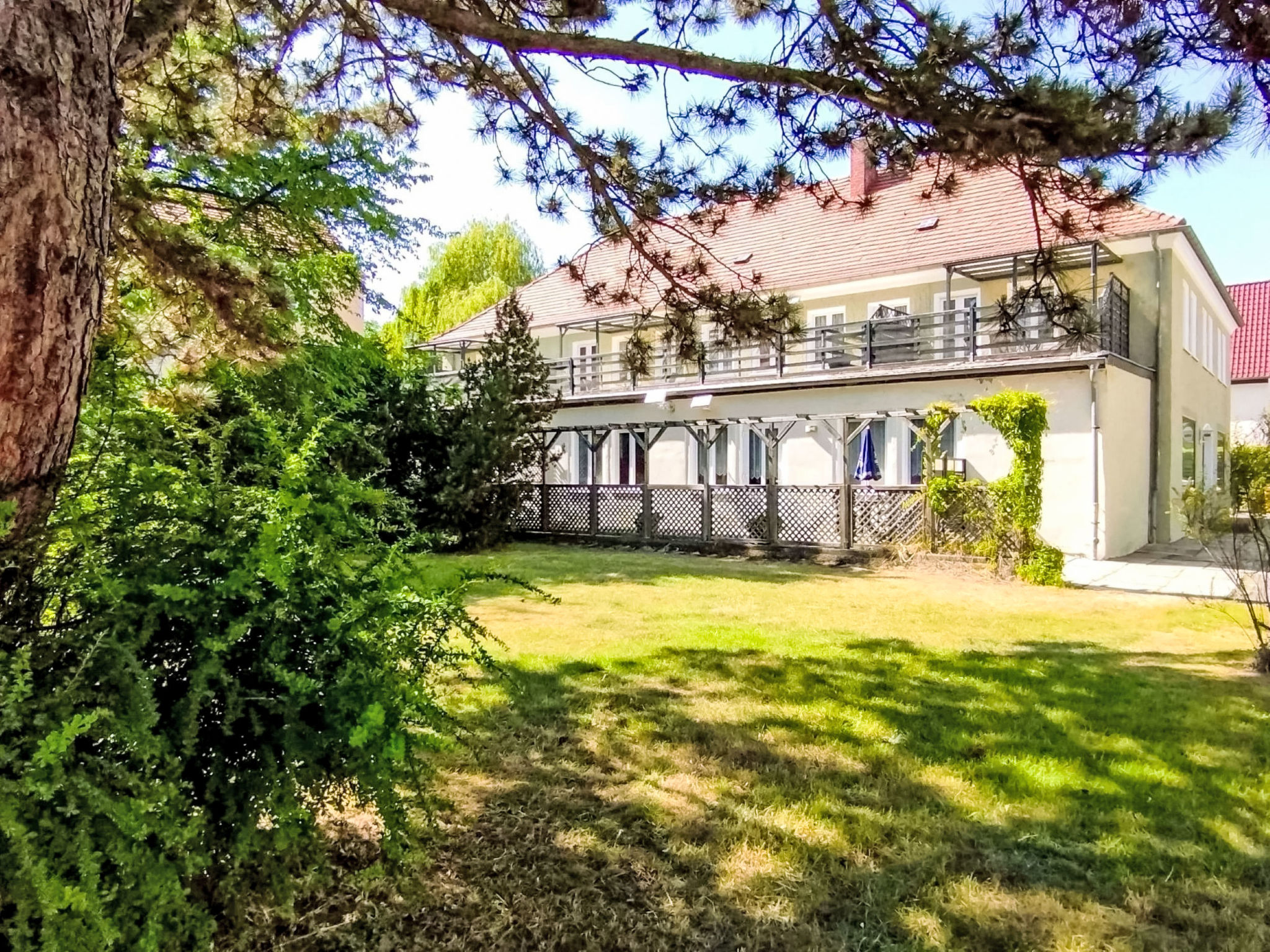  — House (4 of 12)