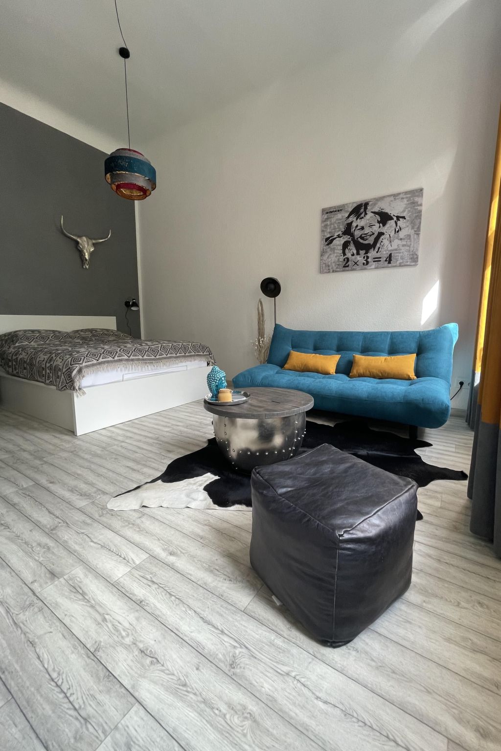 Design Apartment II, hell, 35 Quadratmeter, Zentral zu Grenze Altstadt Park, Gr-Image-tags.info