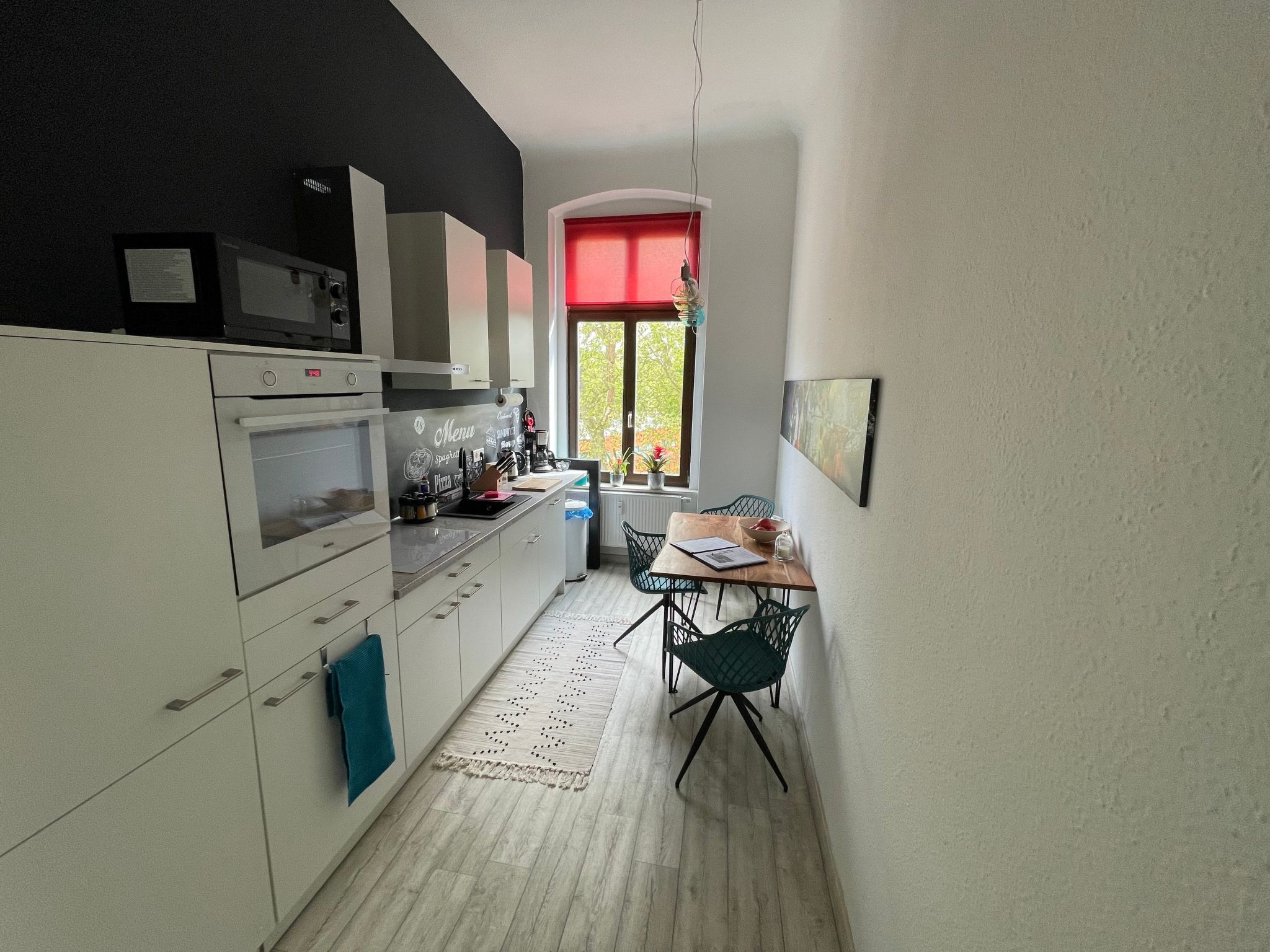 Design Apartment II, hell, 35 Quadratmeter, Zentral zu Grenze Altstadt Park, Gr-Image-tags.info