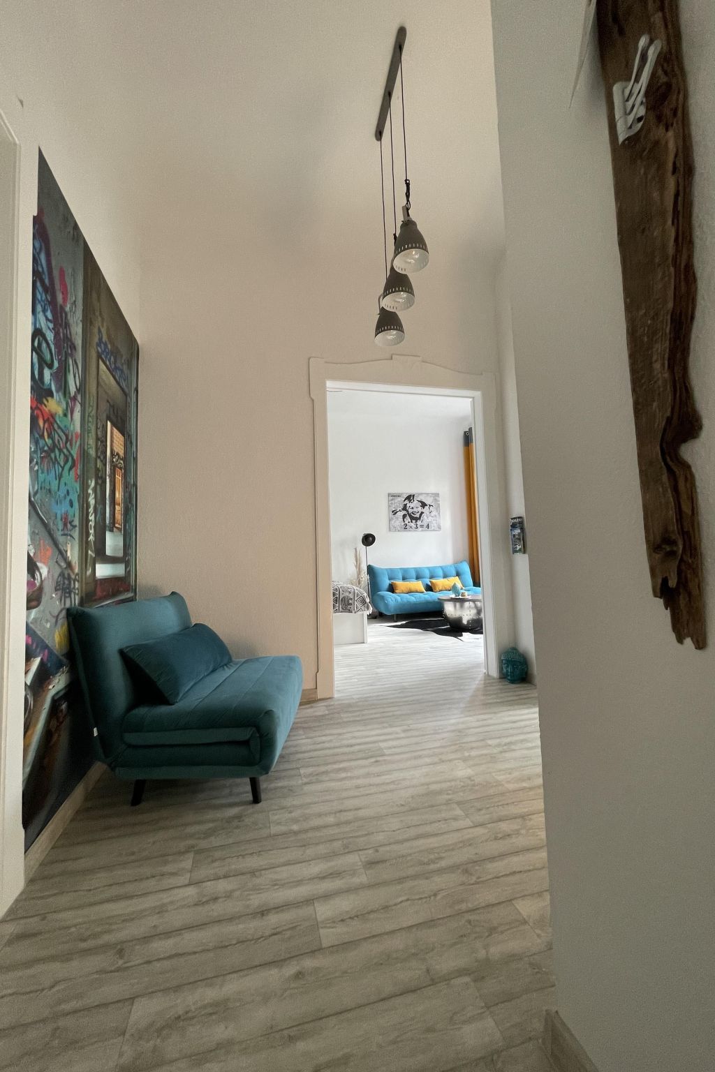 Design Apartment II, hell, 35 Quadratmeter, Zentral zu Grenze Altstadt Park, Gr-Image-tags.info