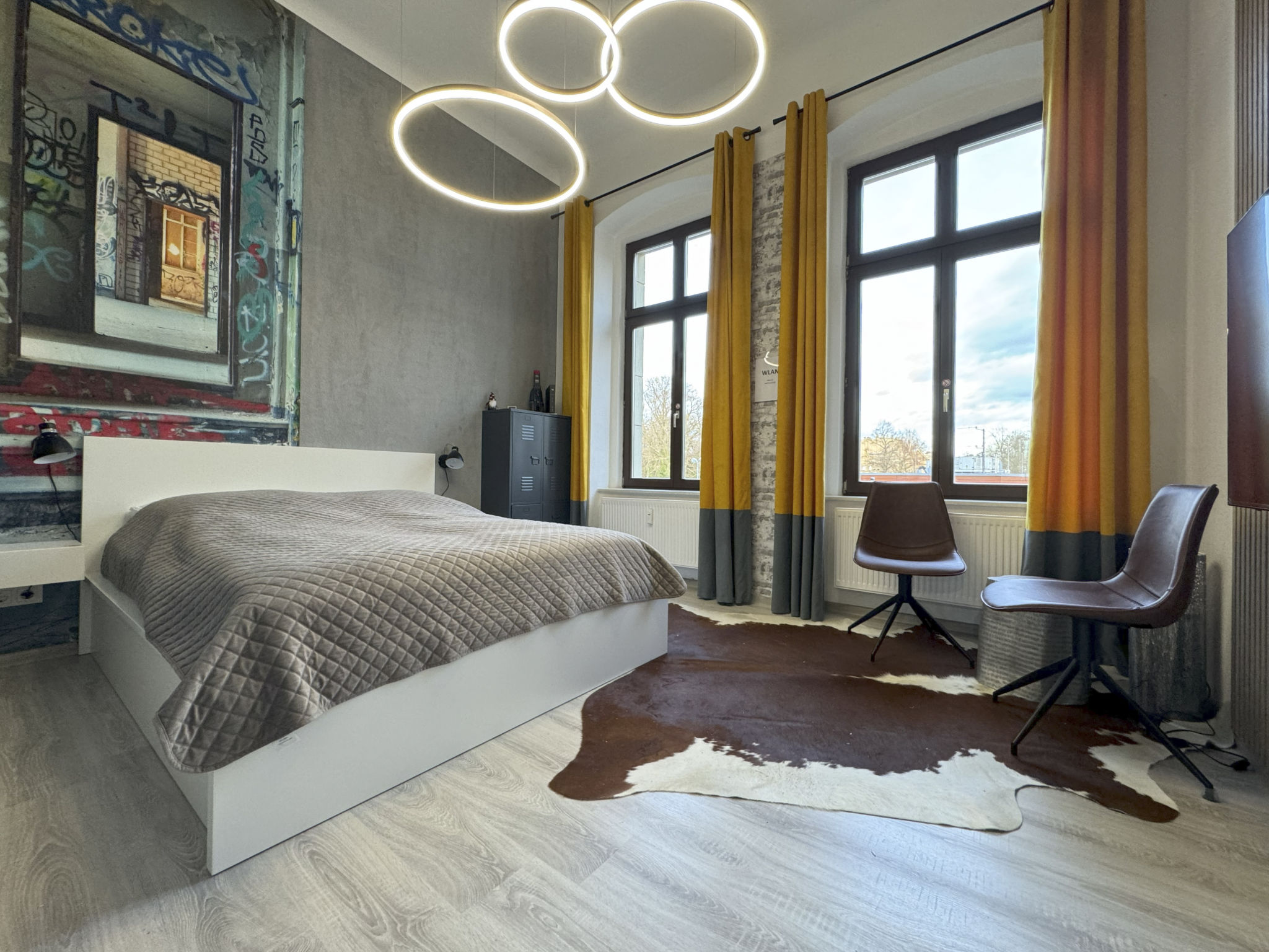 Design Apartment III, hell, 35 Quadratmeter, Zentral zu Grenze Altstadt Park, G