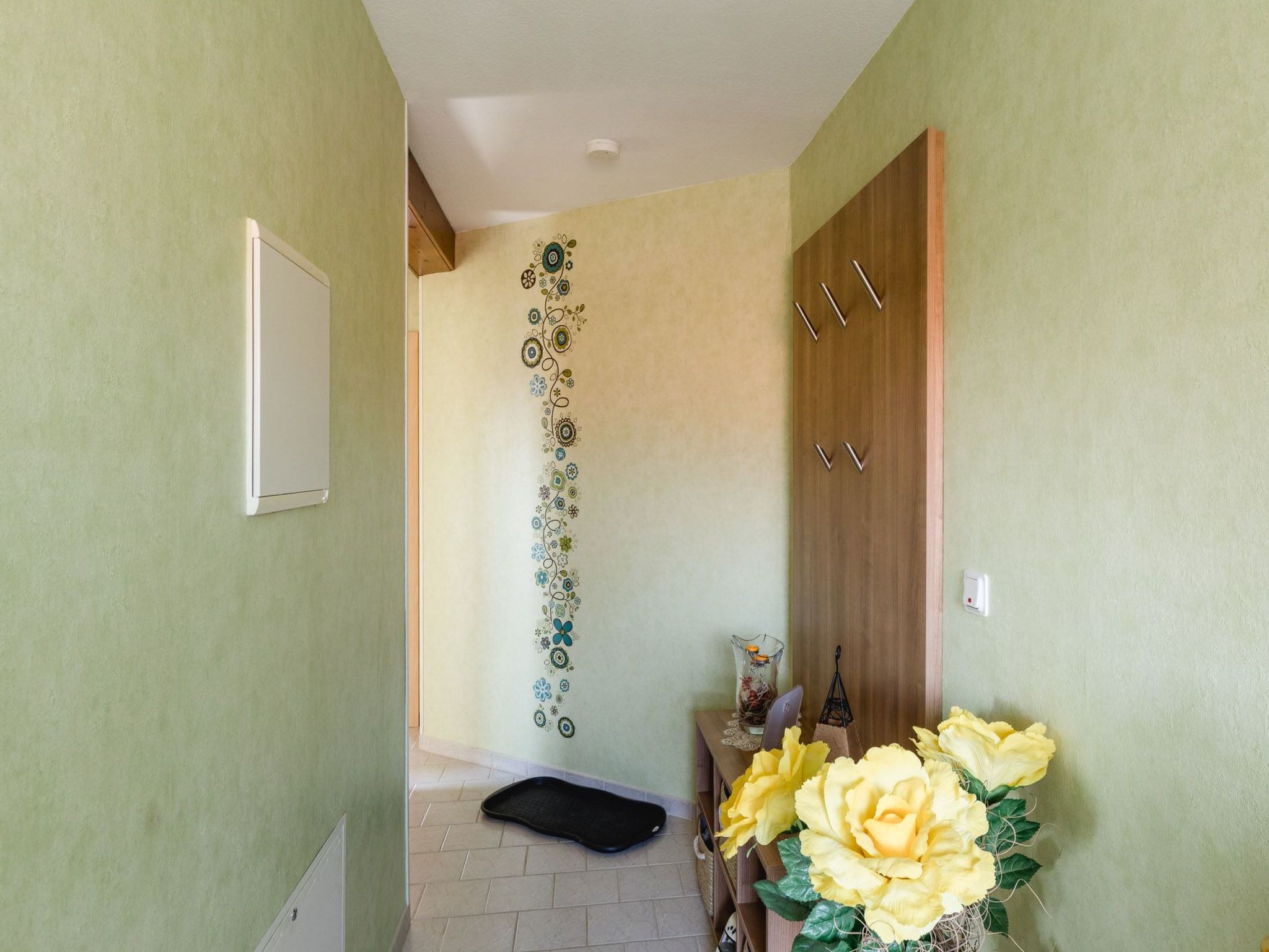 Mit Parkplatz und Fahrradunterstellmöglichkeit mit Balkon nah am Wald-Image-tags.info