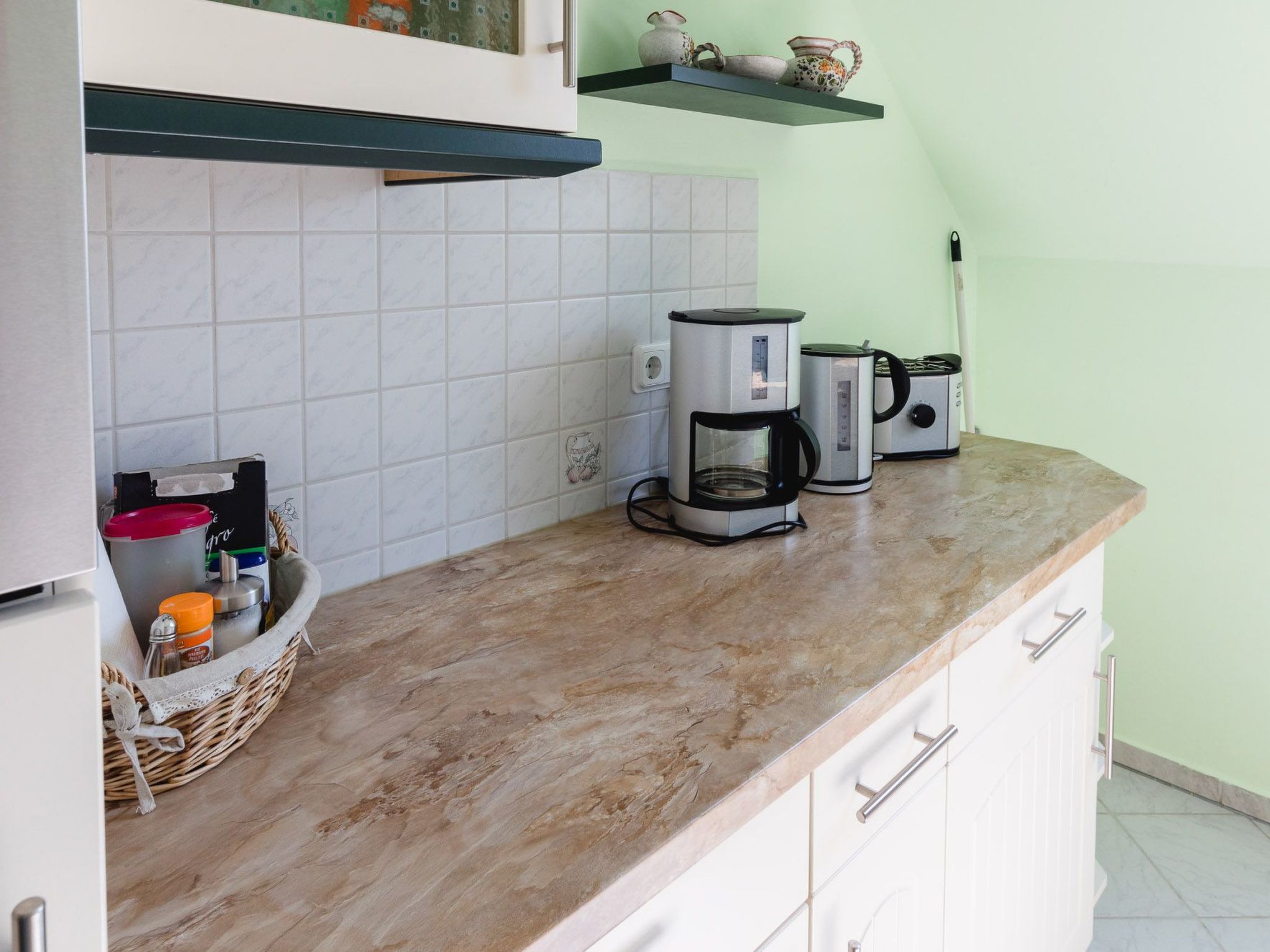 Mit Parkplatz und Fahrradunterstellmöglichkeit mit Balkon nah am Wald-Image-tags.info