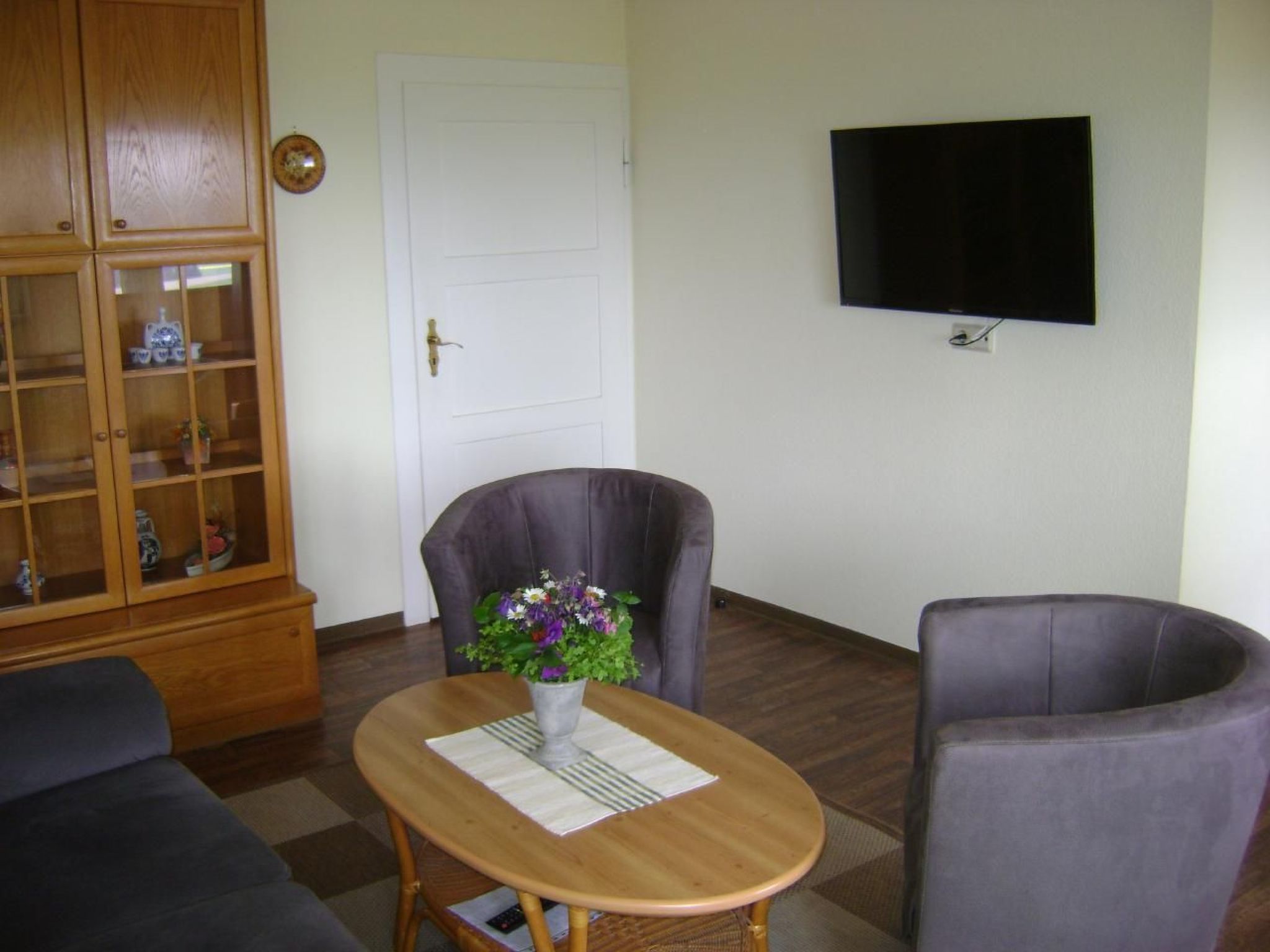 Mit Blick auf die Berge