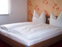 Ruim vakantieappartement met terras en uitzicht in Kottmarsdorf, Oberlausitz - thumbnail 1