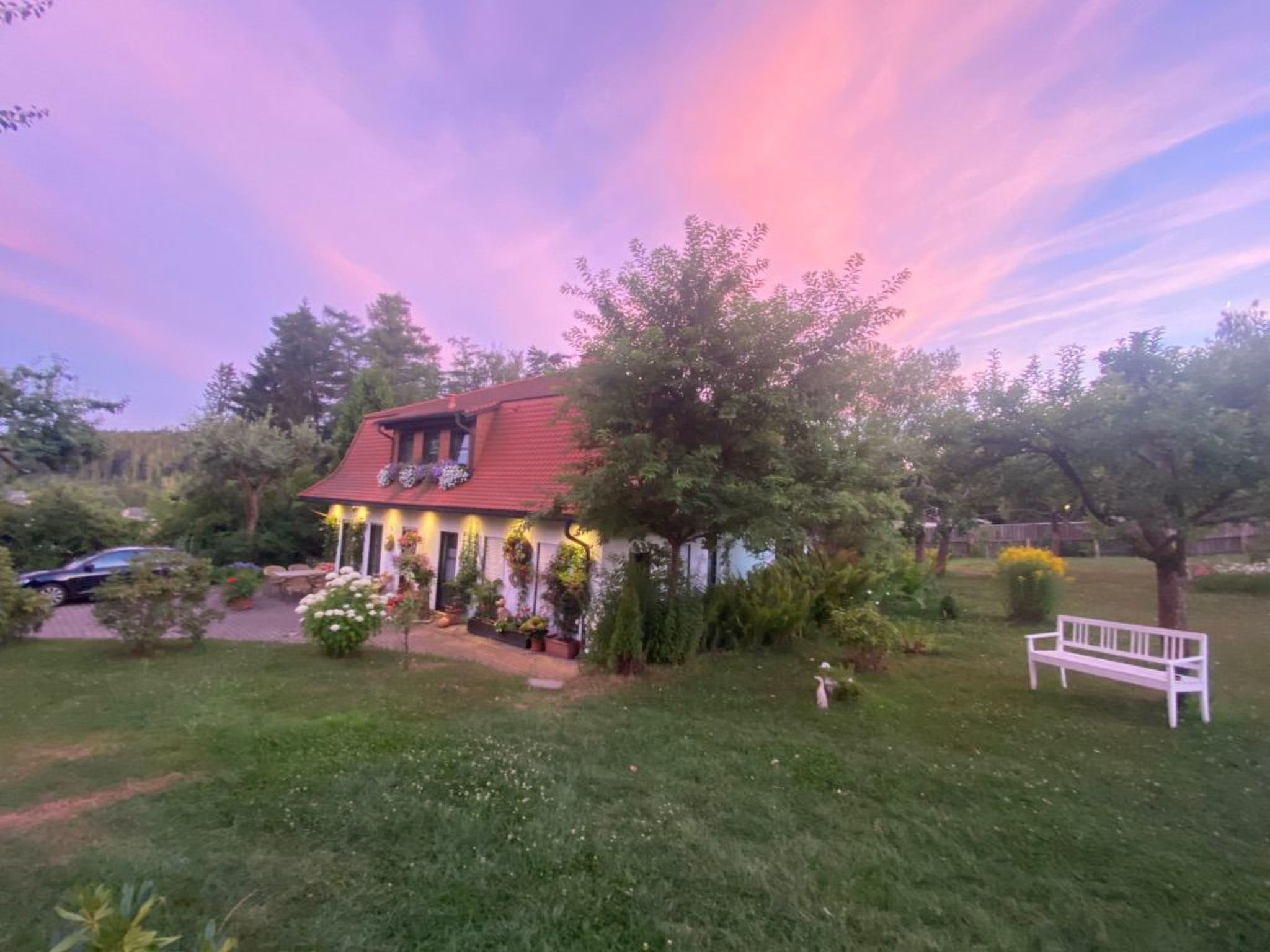 Geräumige Wohnung in Bad Elster mit Terrasse, Garten und Grill-Image-tags.info