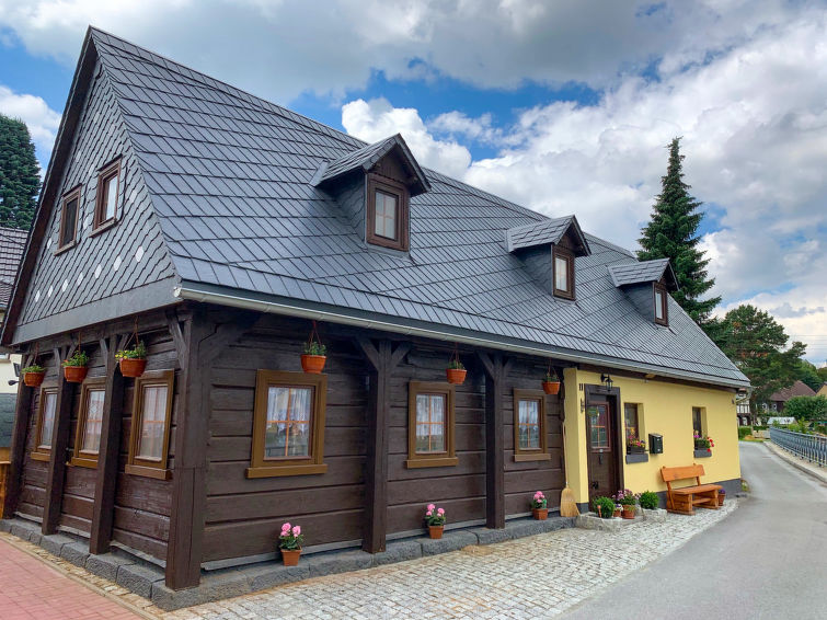 Vakantiehuis Sissi in Grossschönau op 1,0 km van het centrum in Großschönau