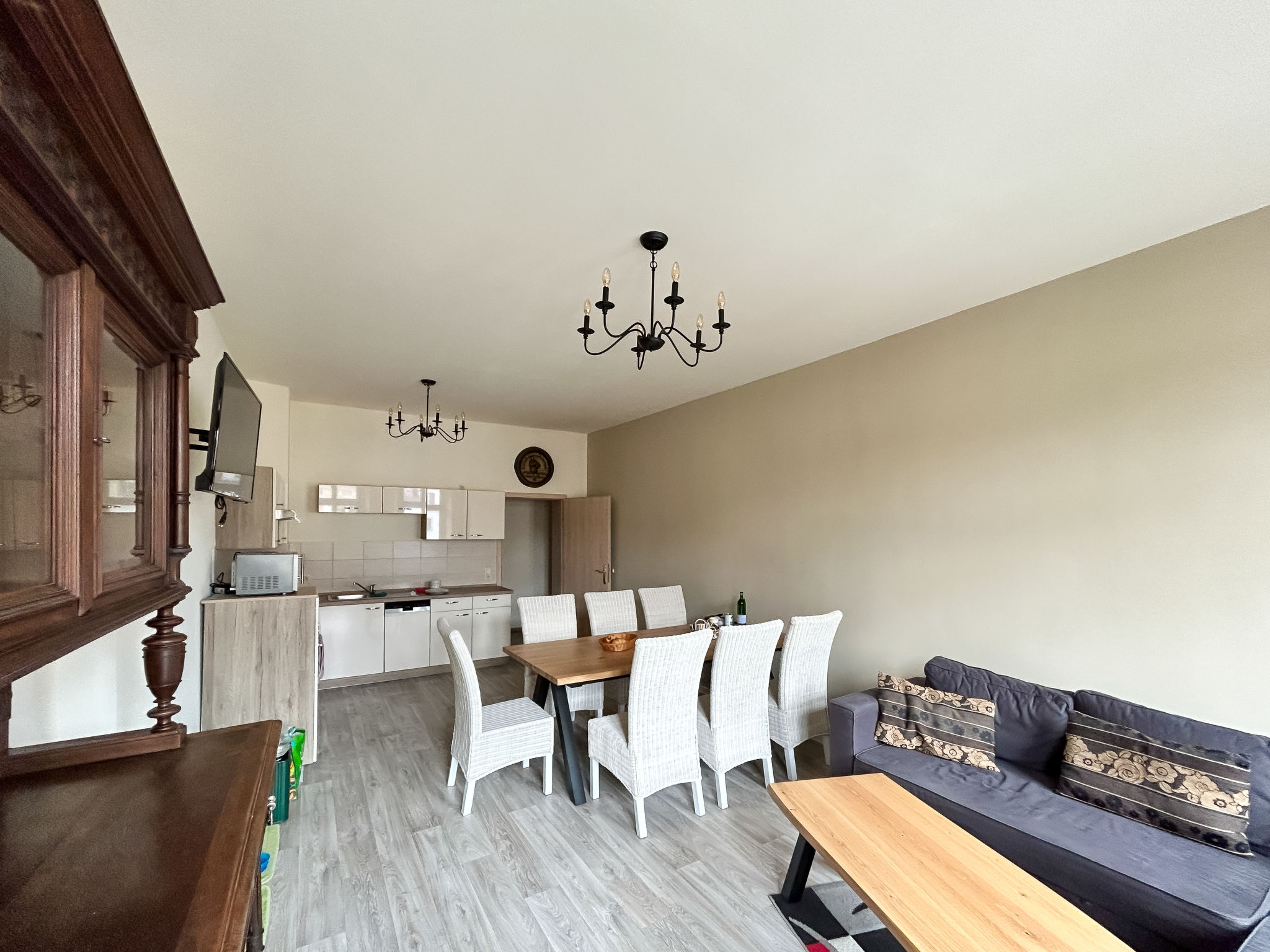 Kitchen / Dining Room