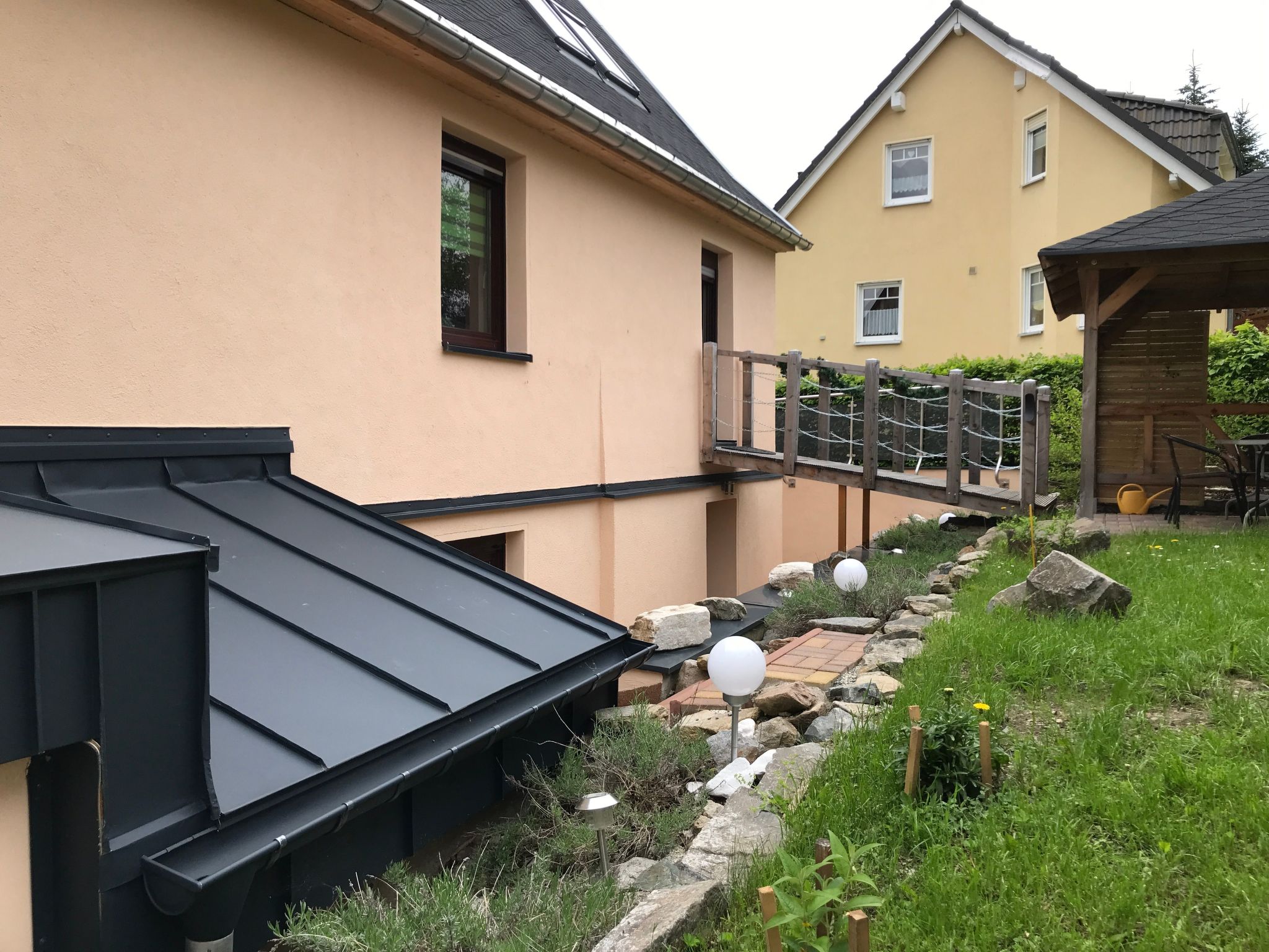 Schöne Ferienwohnung in Kurort Oberwiesenthal-Dedans