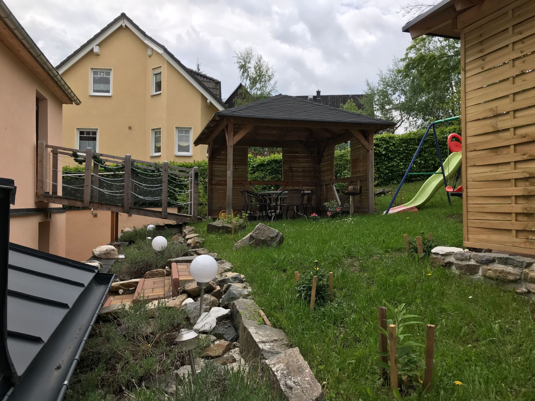 Schöne Ferienwohnung in Kurort Oberwiesenthal-Dedans