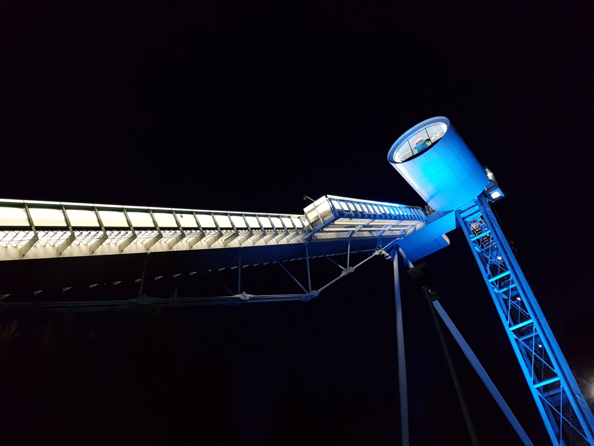 Tolles Ferienhaus in Klingenthal mit Großem Garten-Buiten