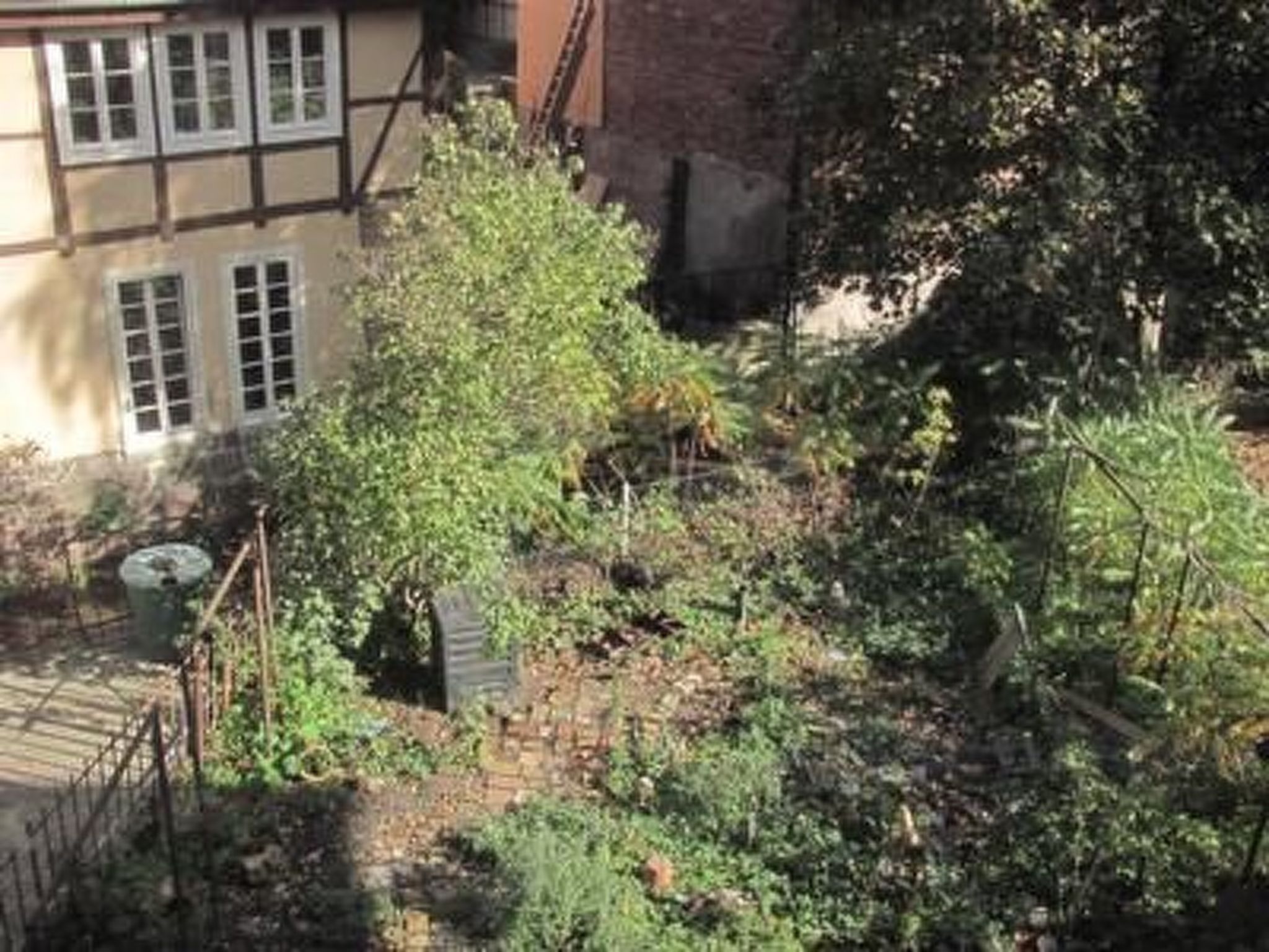 Kunst Asyl-Image-tags.info