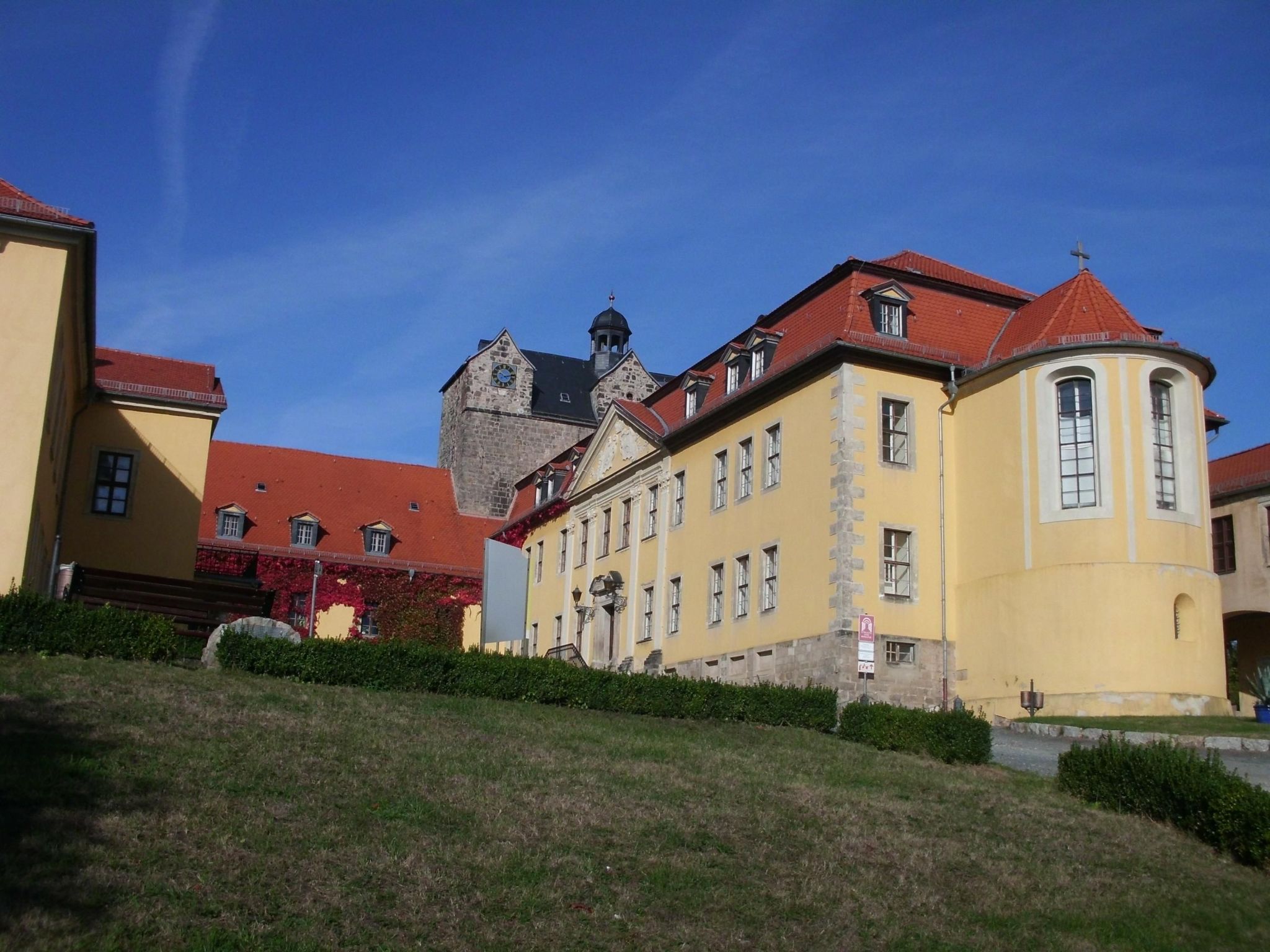 In Radisleben mit Garten und Terrasse-Binnen