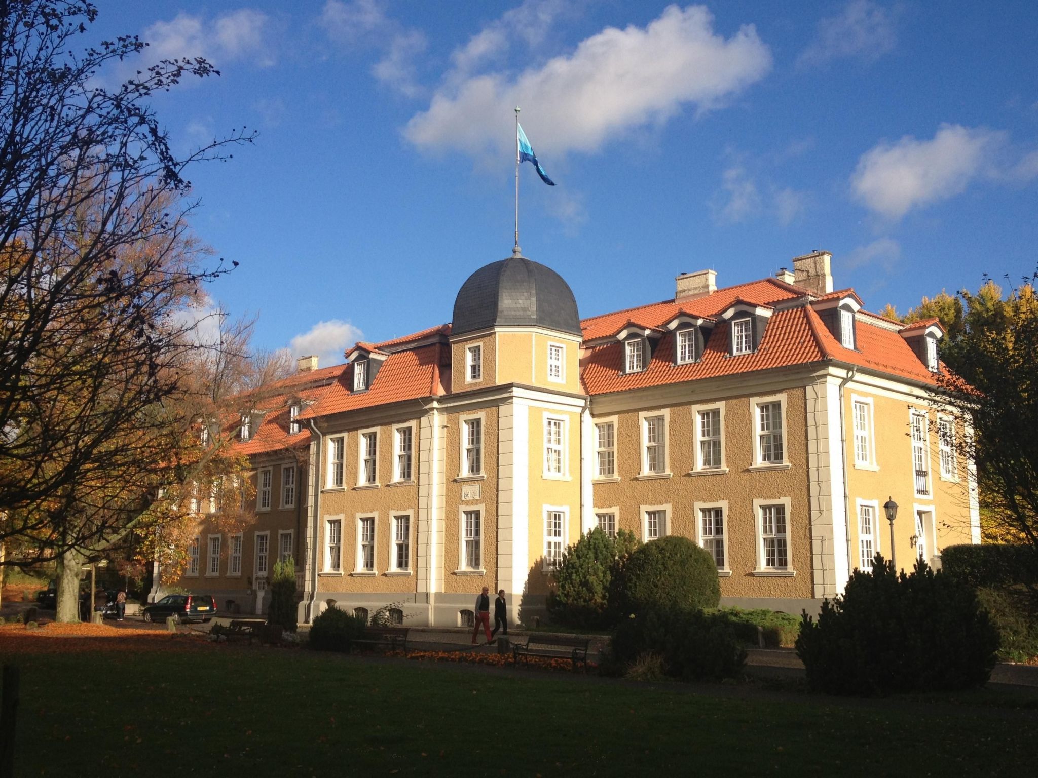 Großes, altes, umfassend saniertes Ferienhaus-Binnen