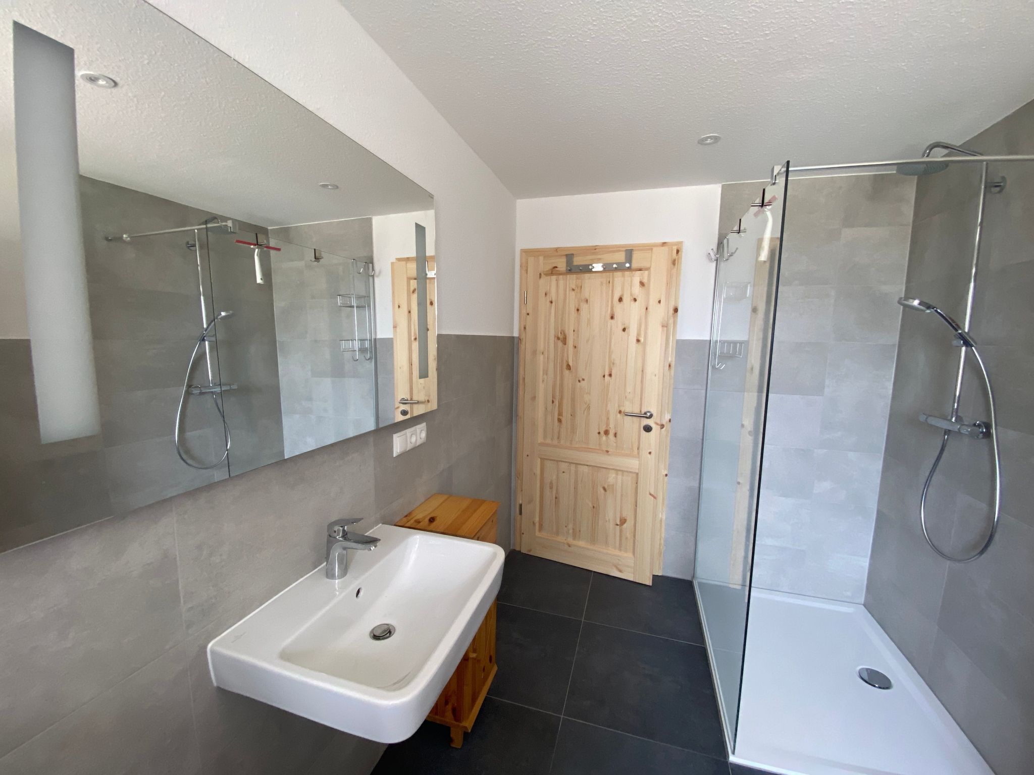 Gemütliche Ferienwohnung in Krina mit Grill-Image-tags.info