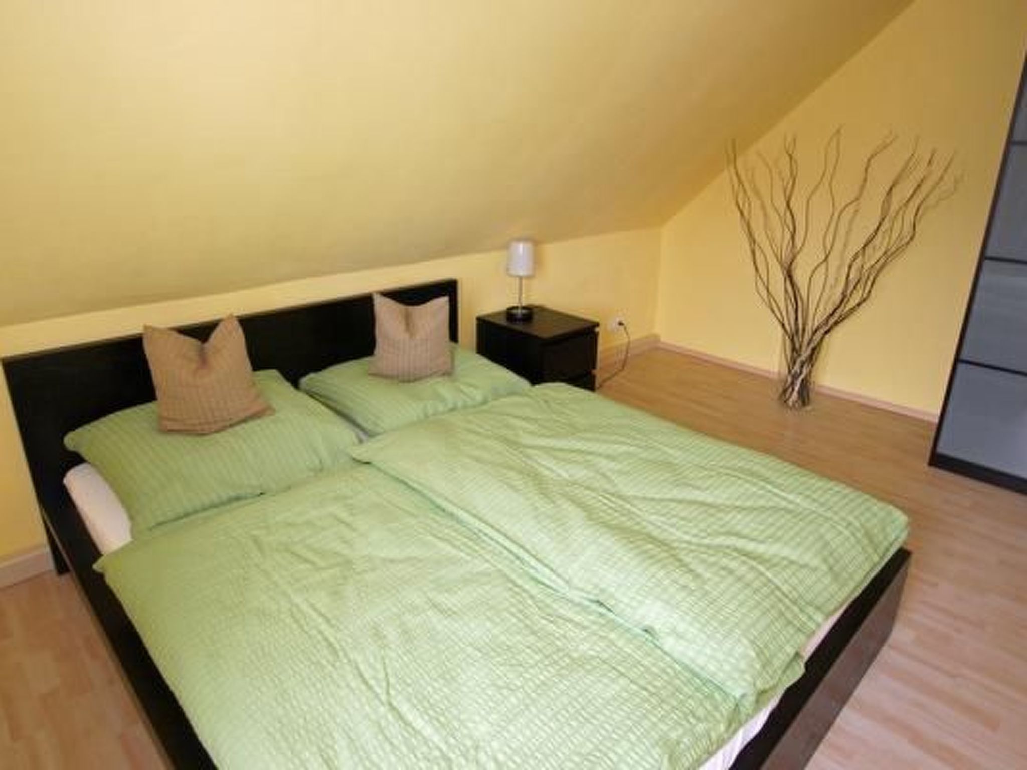 In Pouch mit Kleinem Garten-Image-tags.info