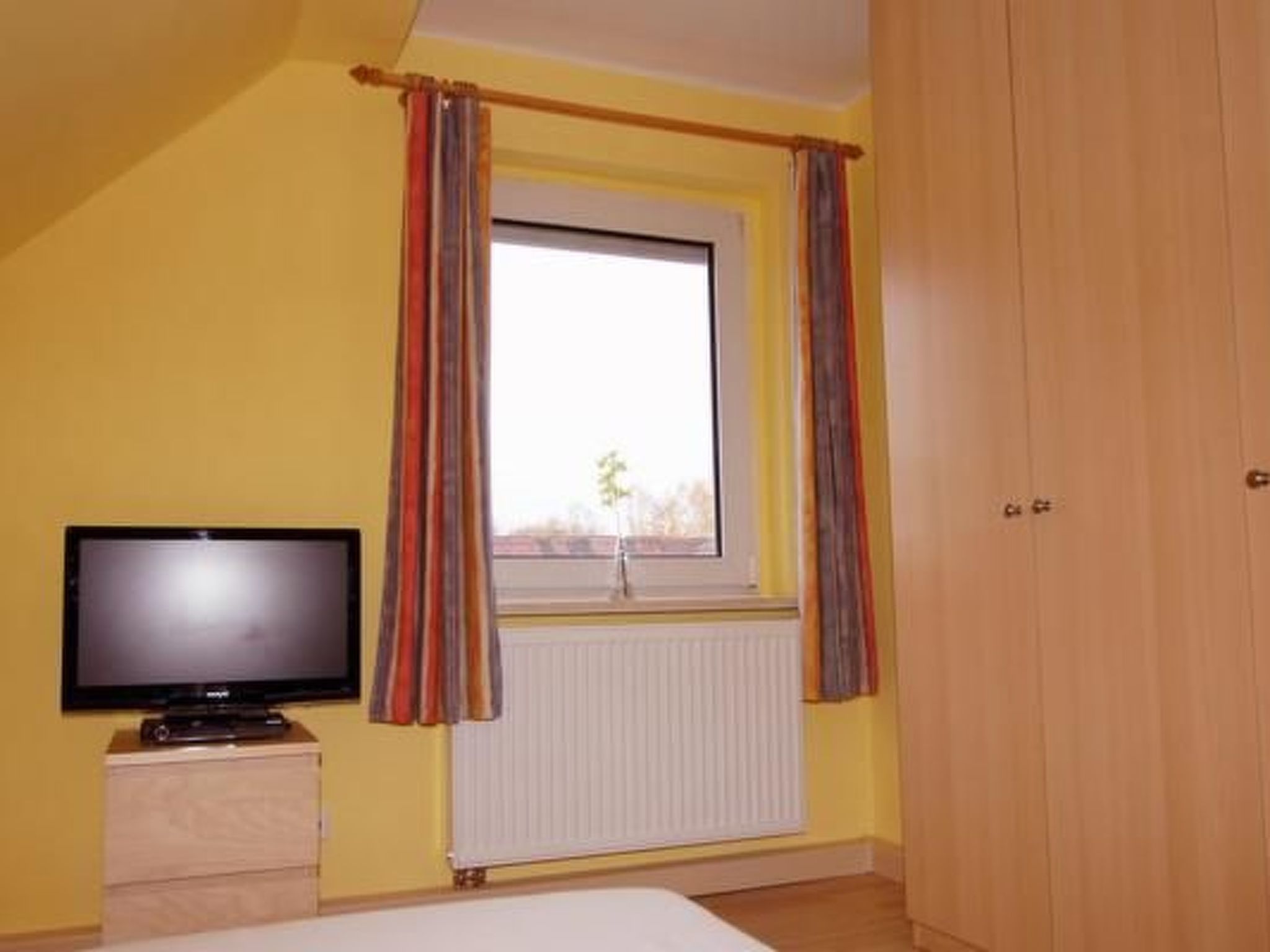 In Pouch mit Kleinem Garten-Image-tags.info