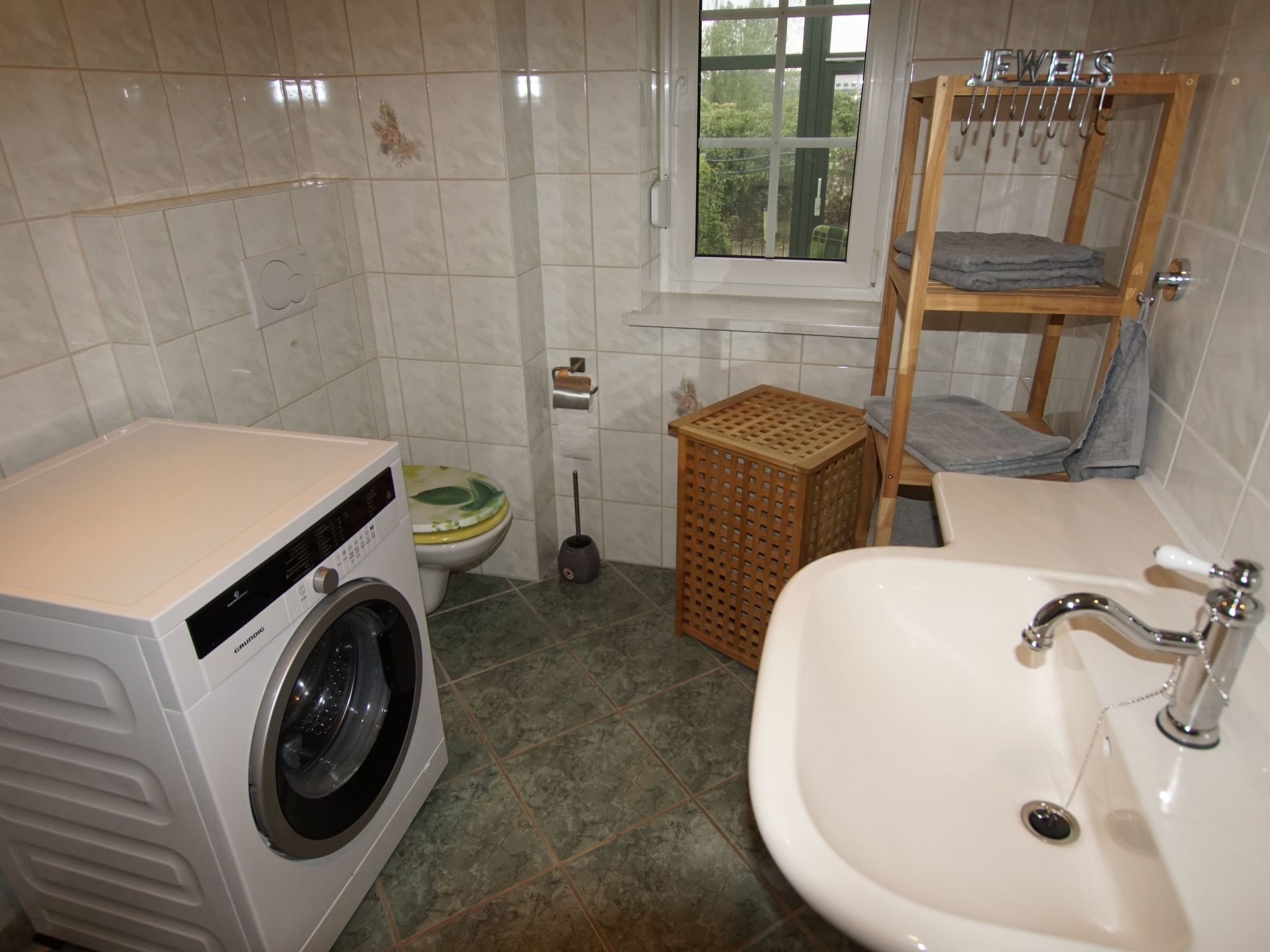 Das MEGAWATThaus-Image-tags.info